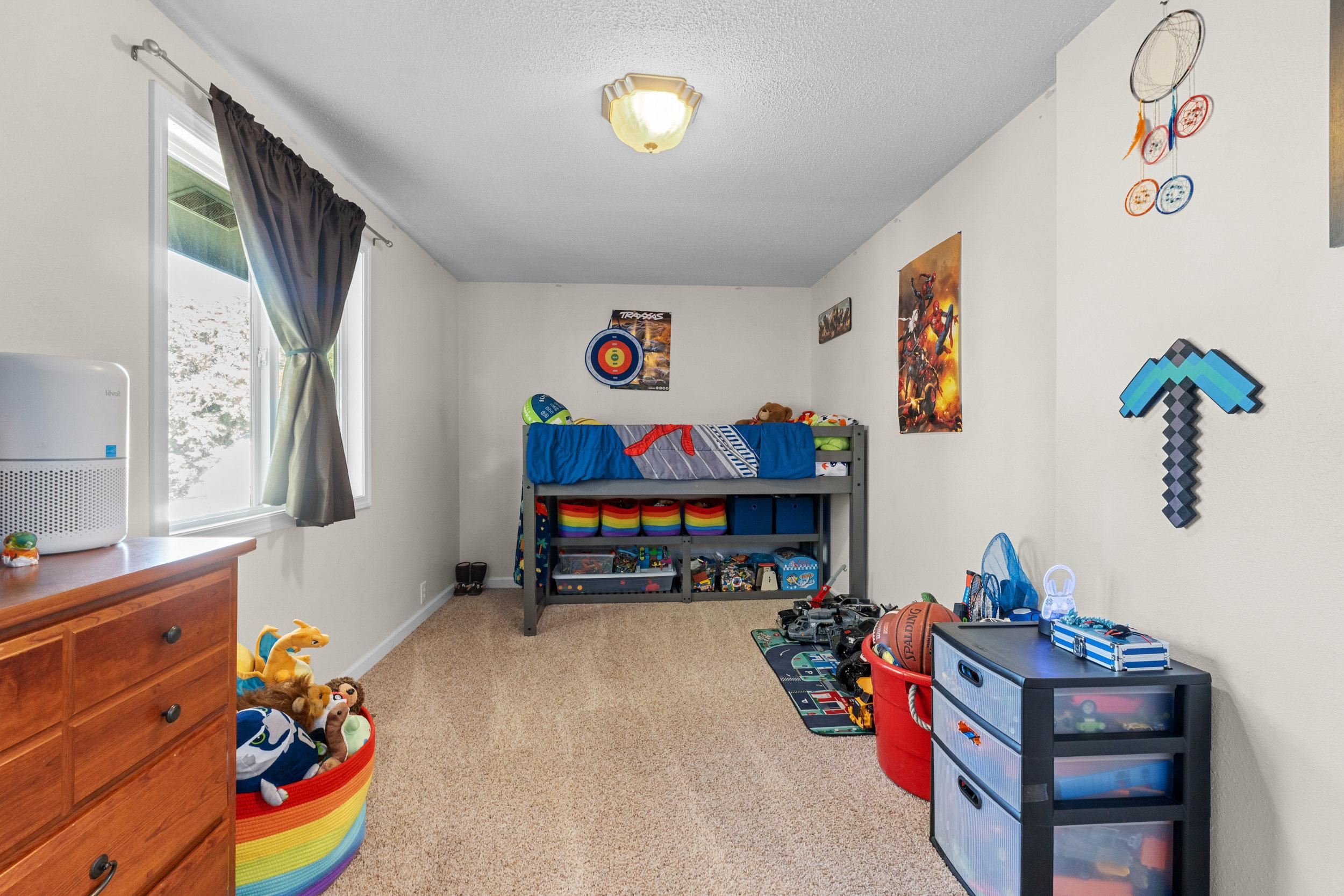 780 N Elm St - Photo 15