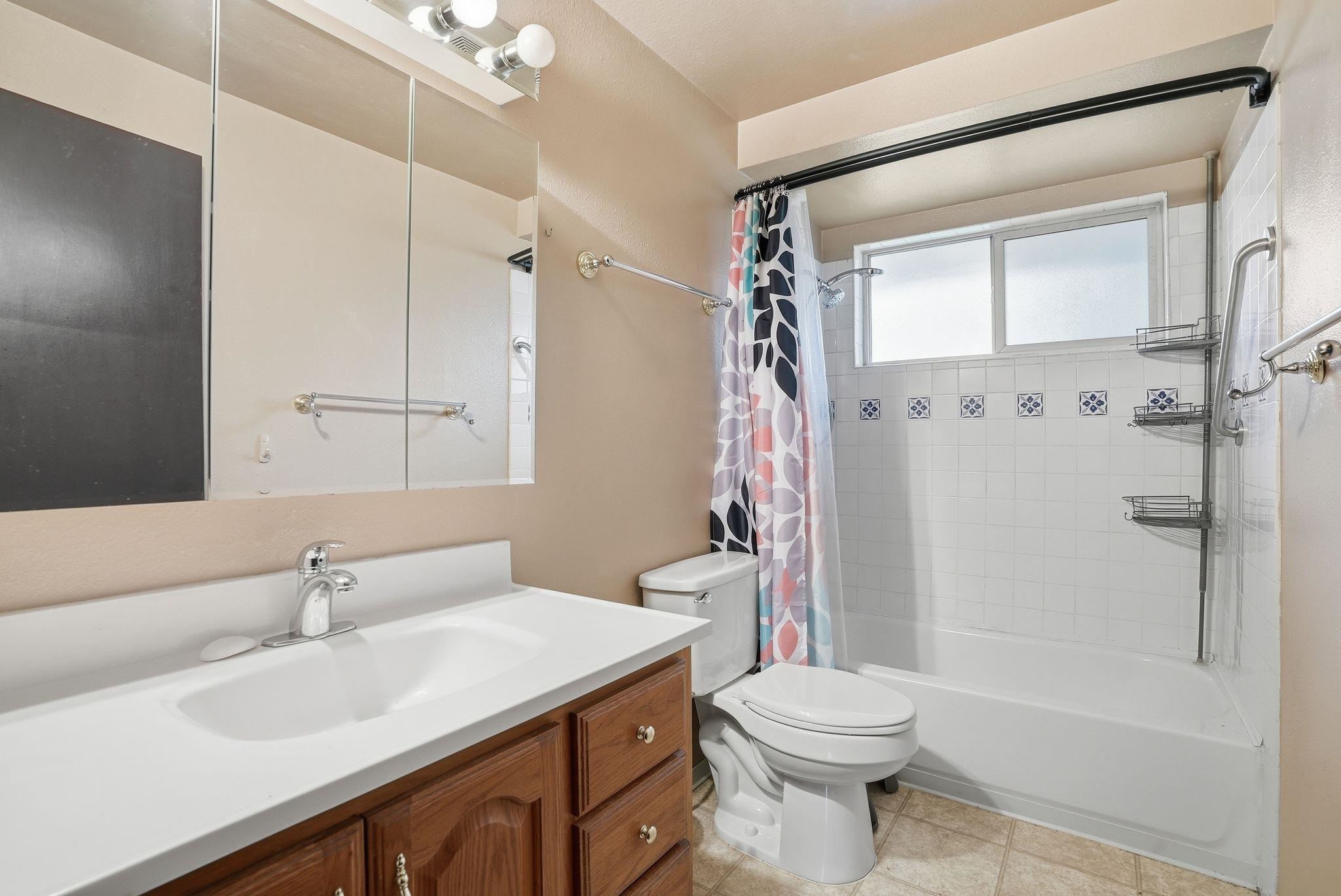 702 E Calkins Dr - Photo 12