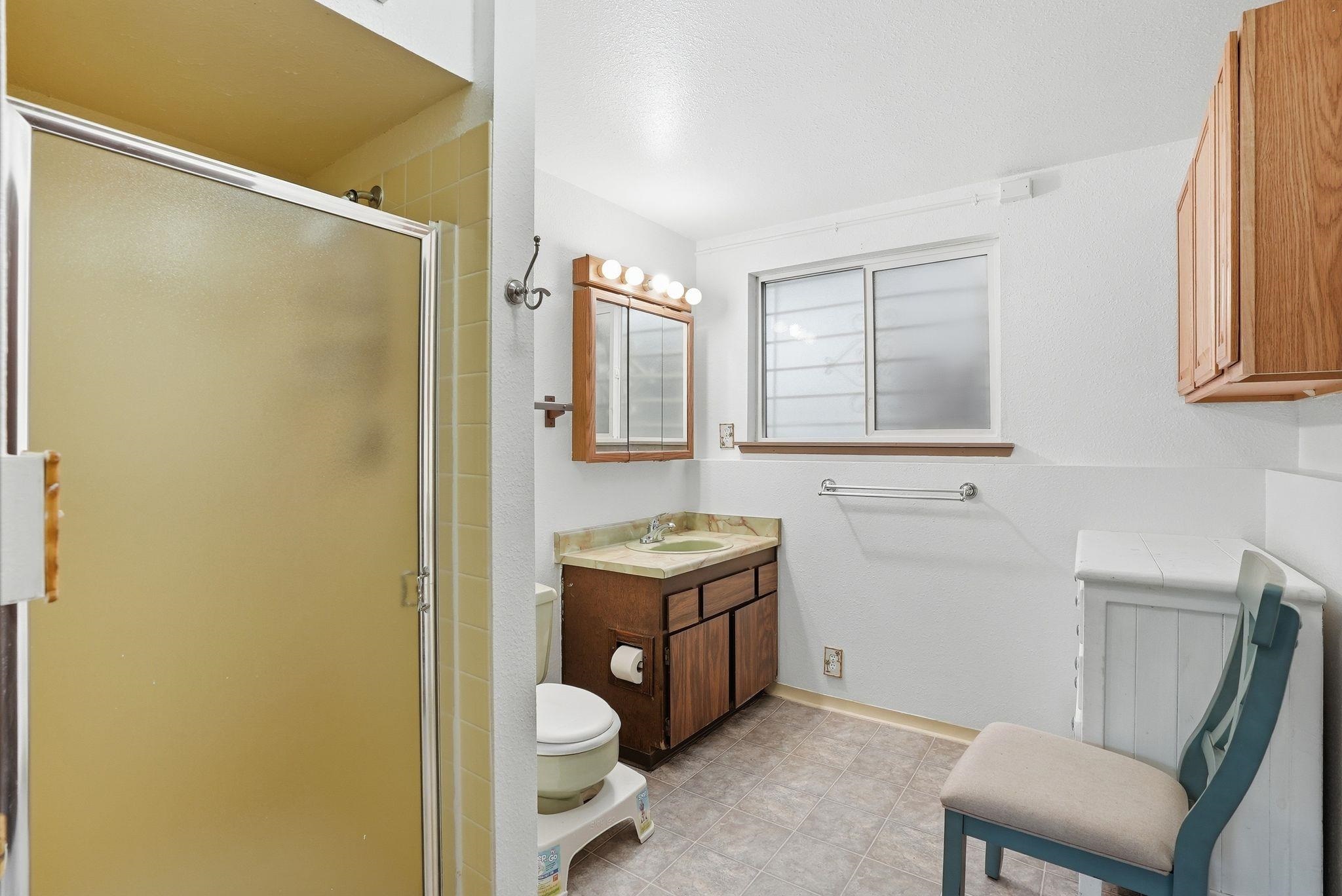 702 E Calkins Dr - Photo 18