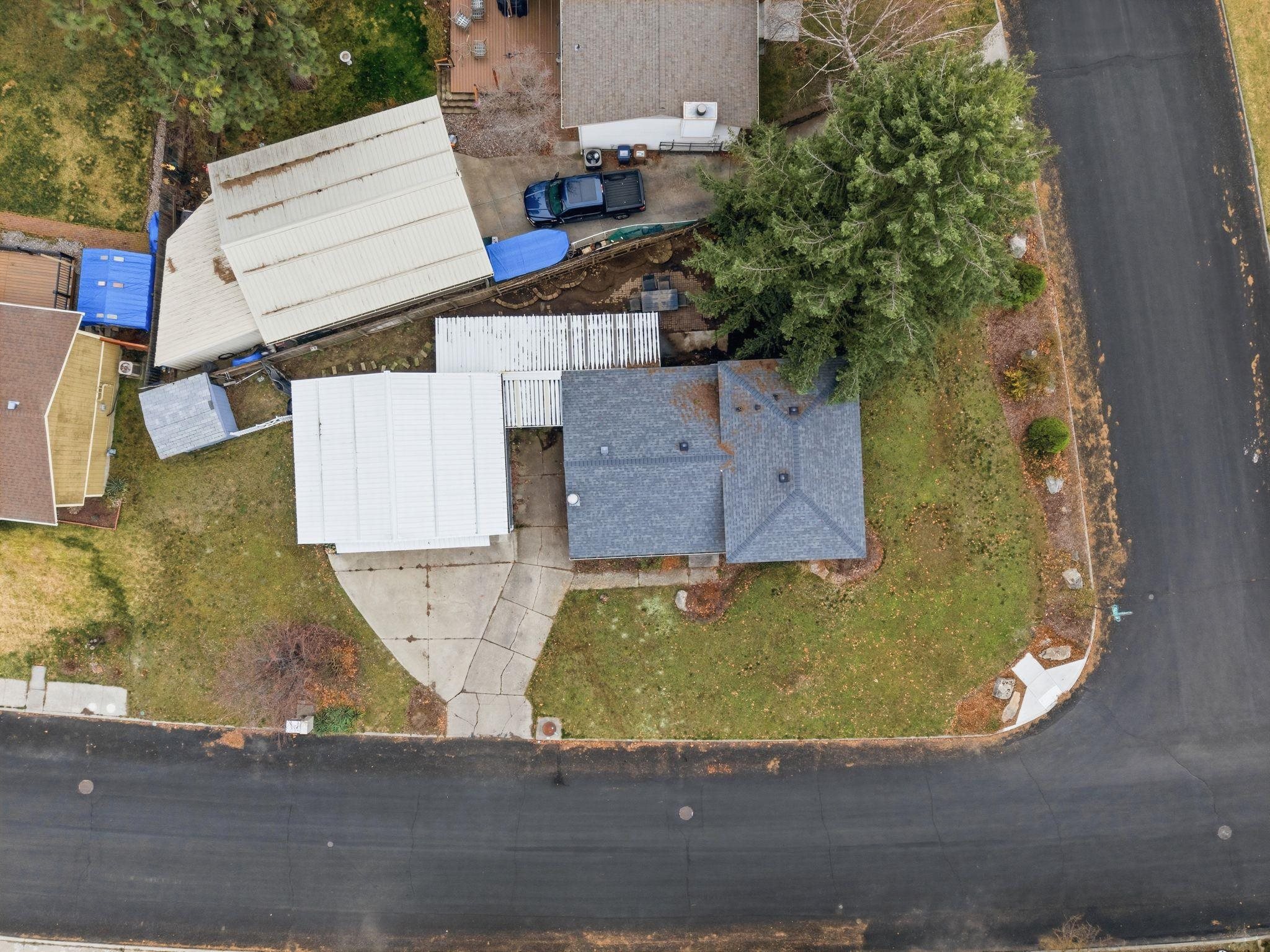 702 E Calkins Dr - Photo 24