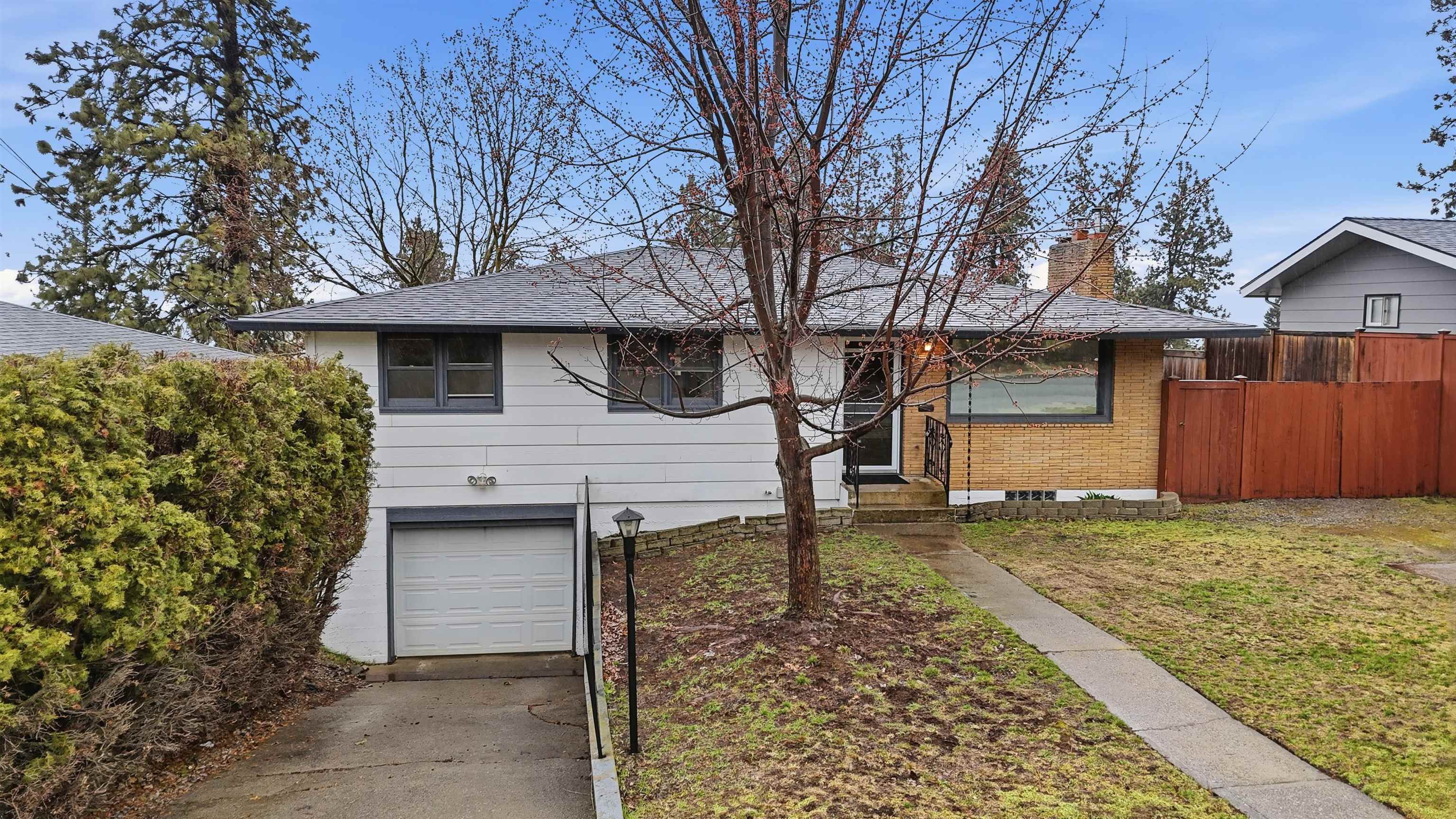 3703 E 18th Ave - Photo 31