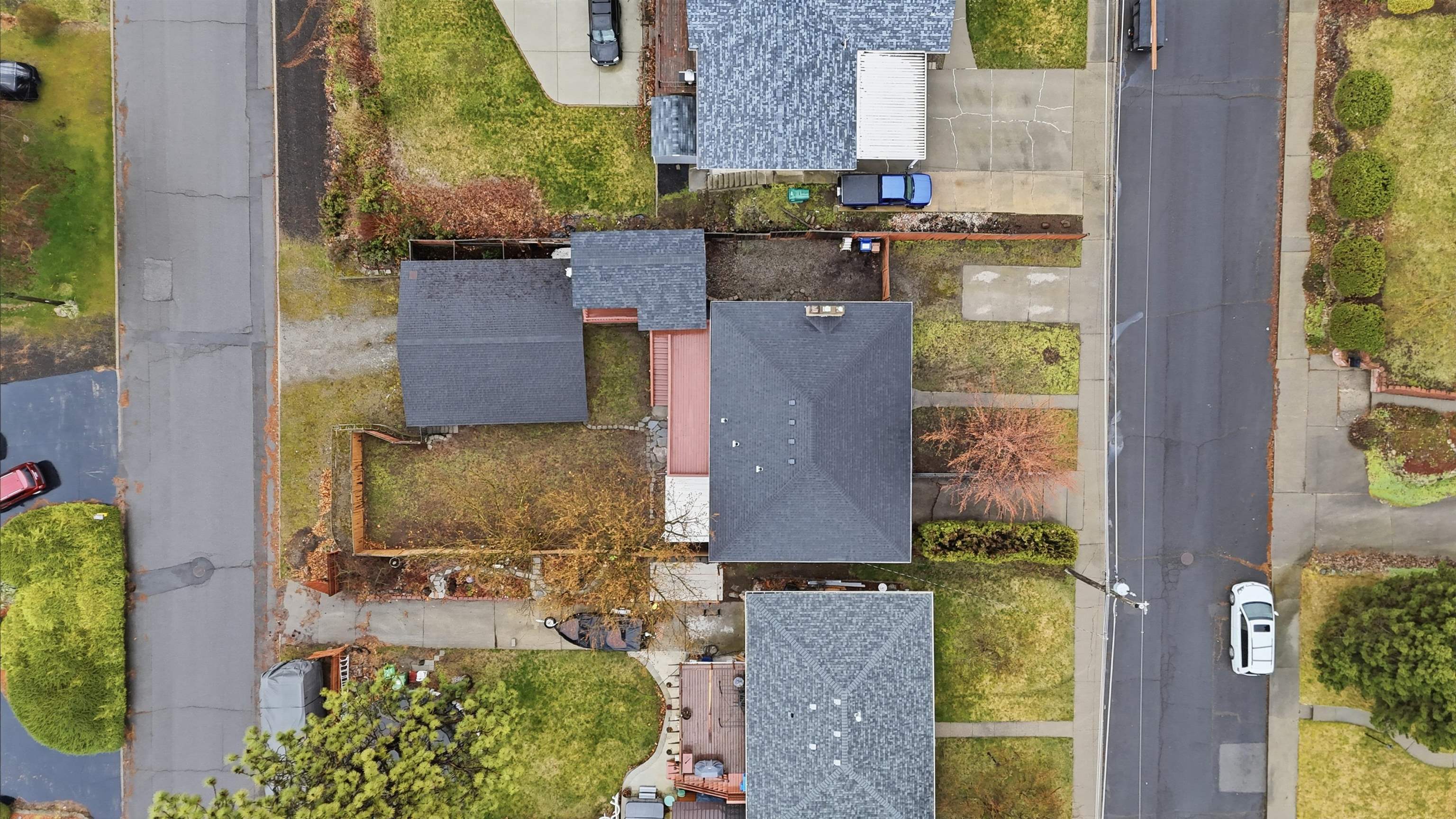 3703 E 18th Ave - Photo 37