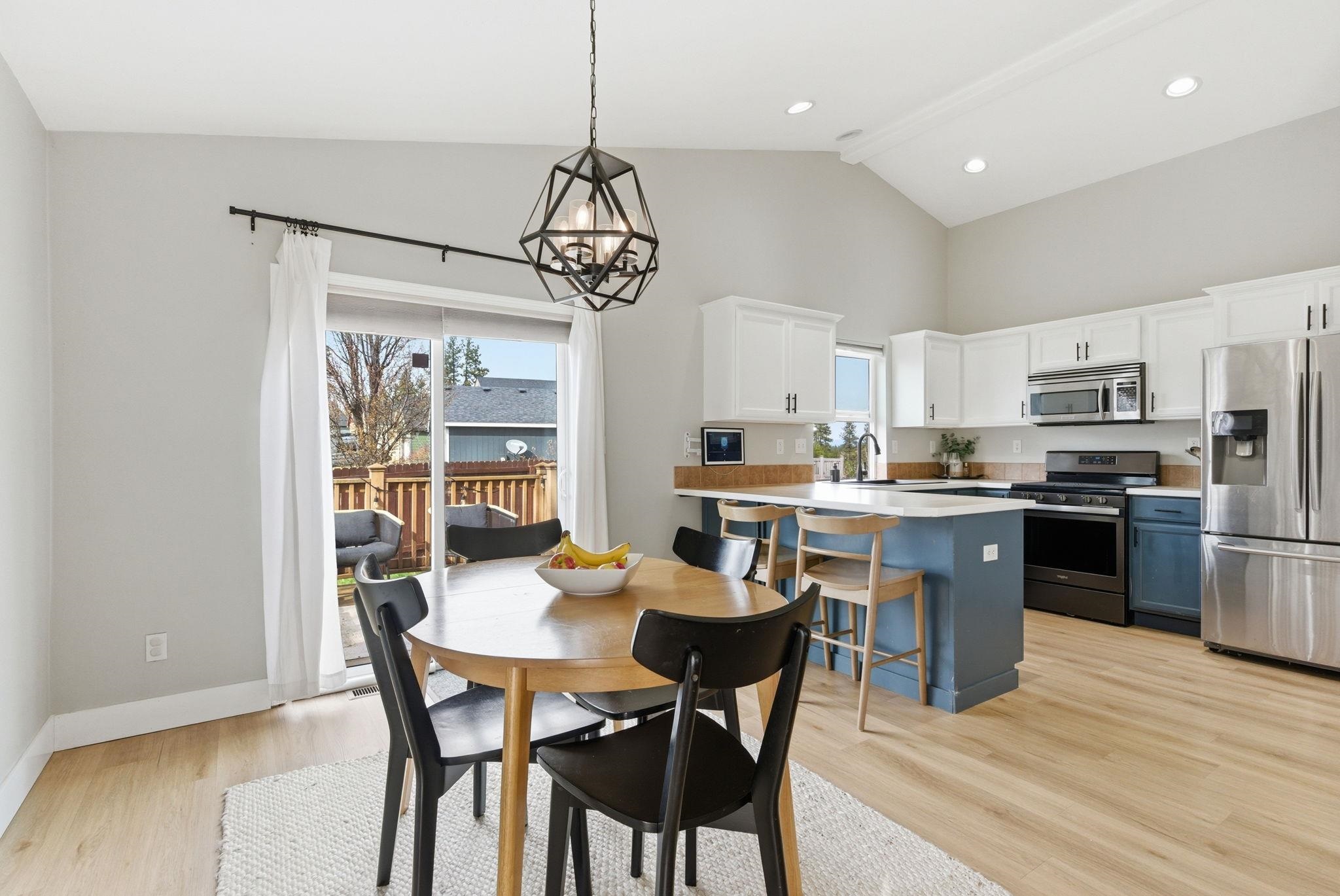 4611 E 32nd Ln - Photo 9