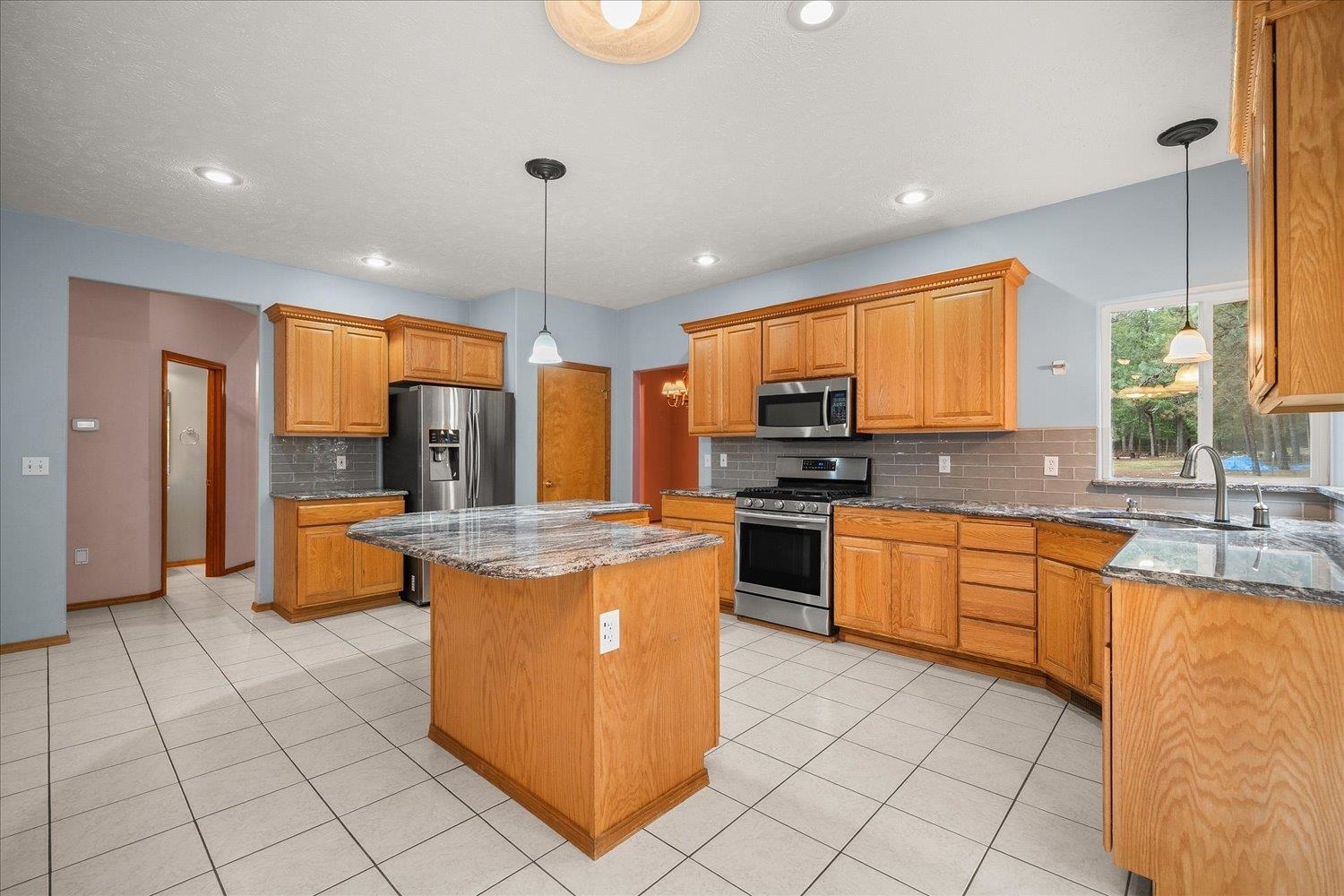 23216 E Morris Rd - Photo 5
