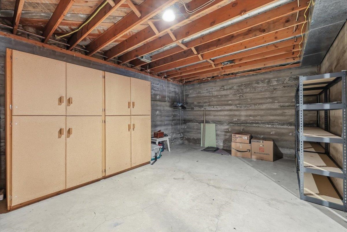1829 E PINECREST Rd - Photo 32