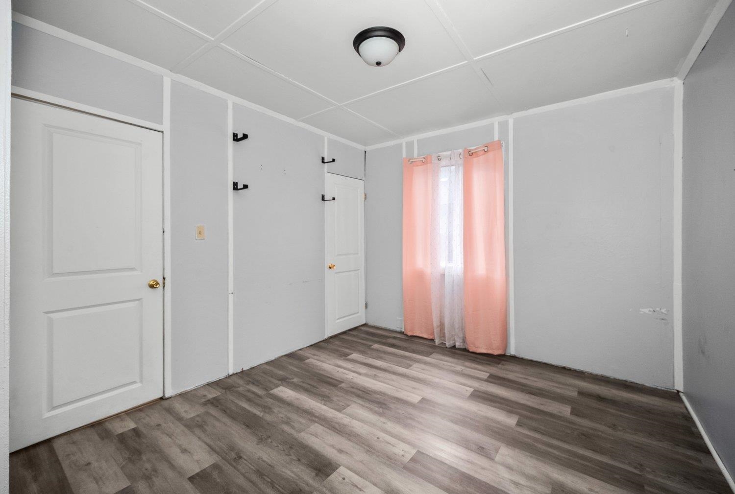 904 E Empire Ave - Photo 15