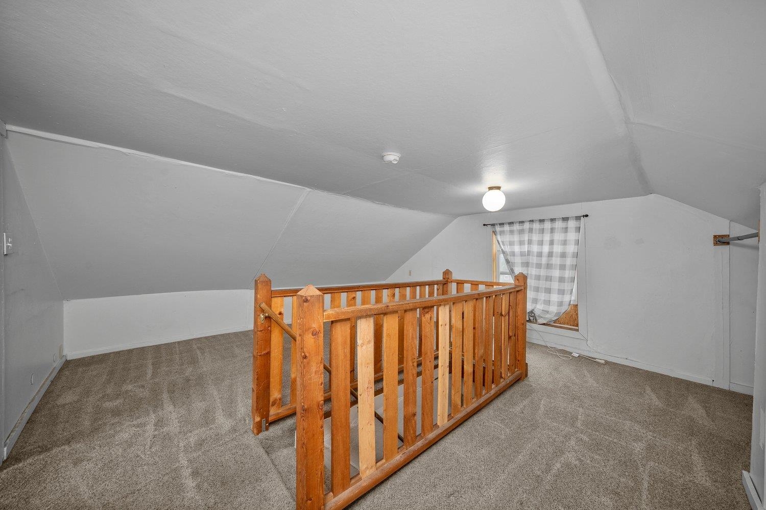 904 E Empire Ave - Photo 19