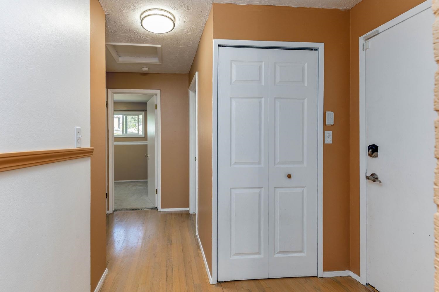 6721 N Howard St - Photo 15