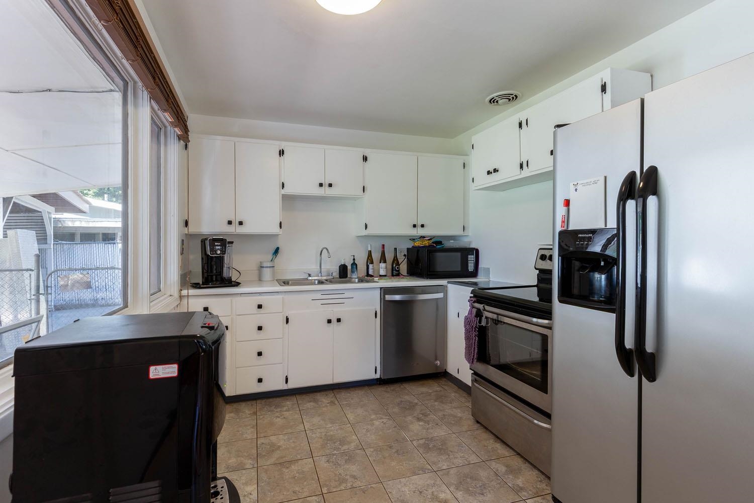 6721 N Howard St - Photo 16
