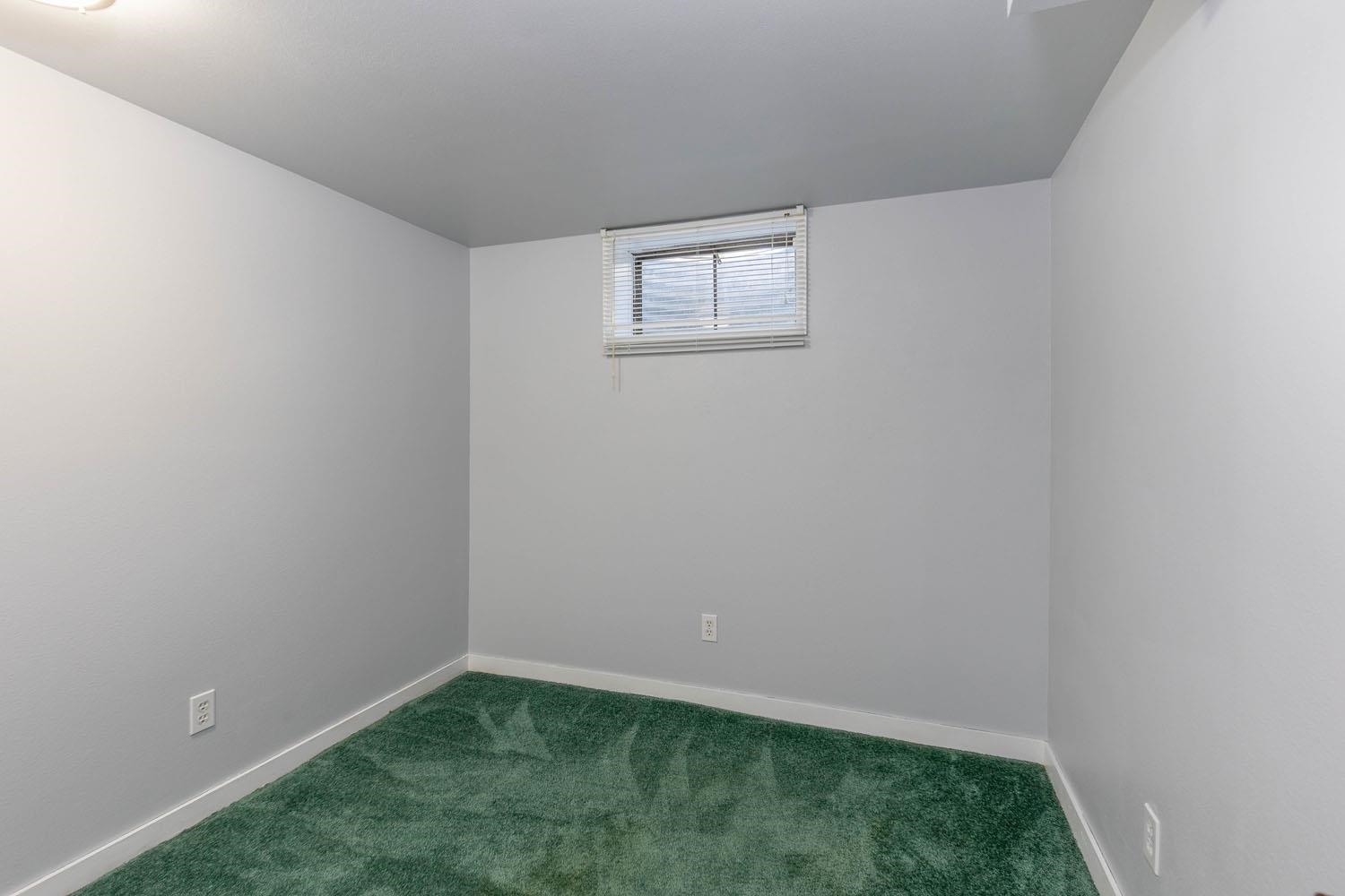 6721 N Howard St - Photo 36