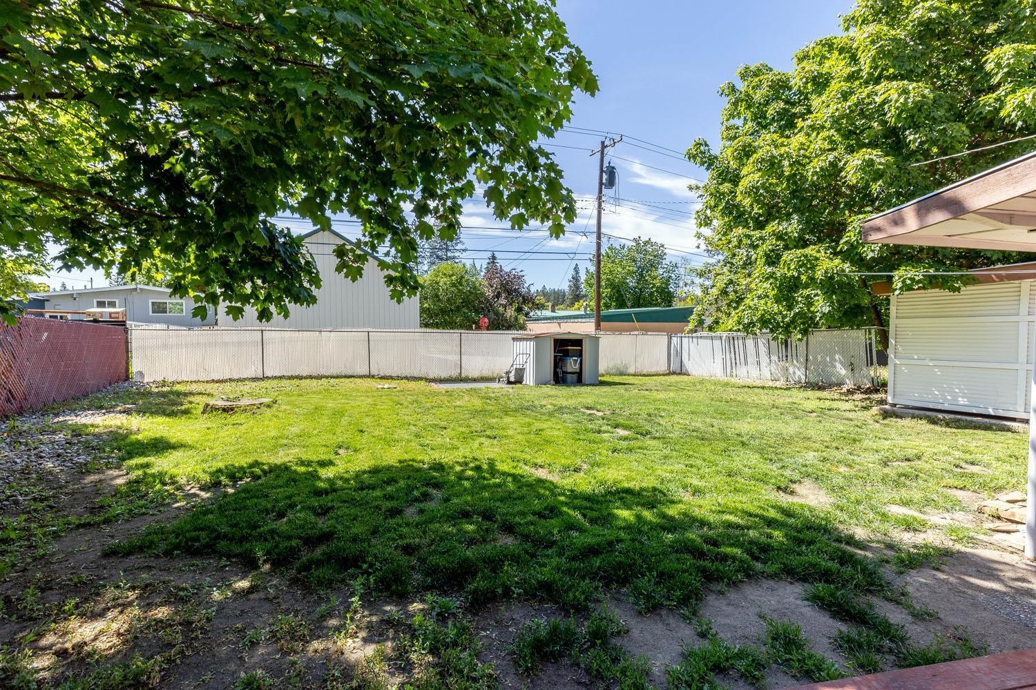 6721 N Howard St - Photo 46