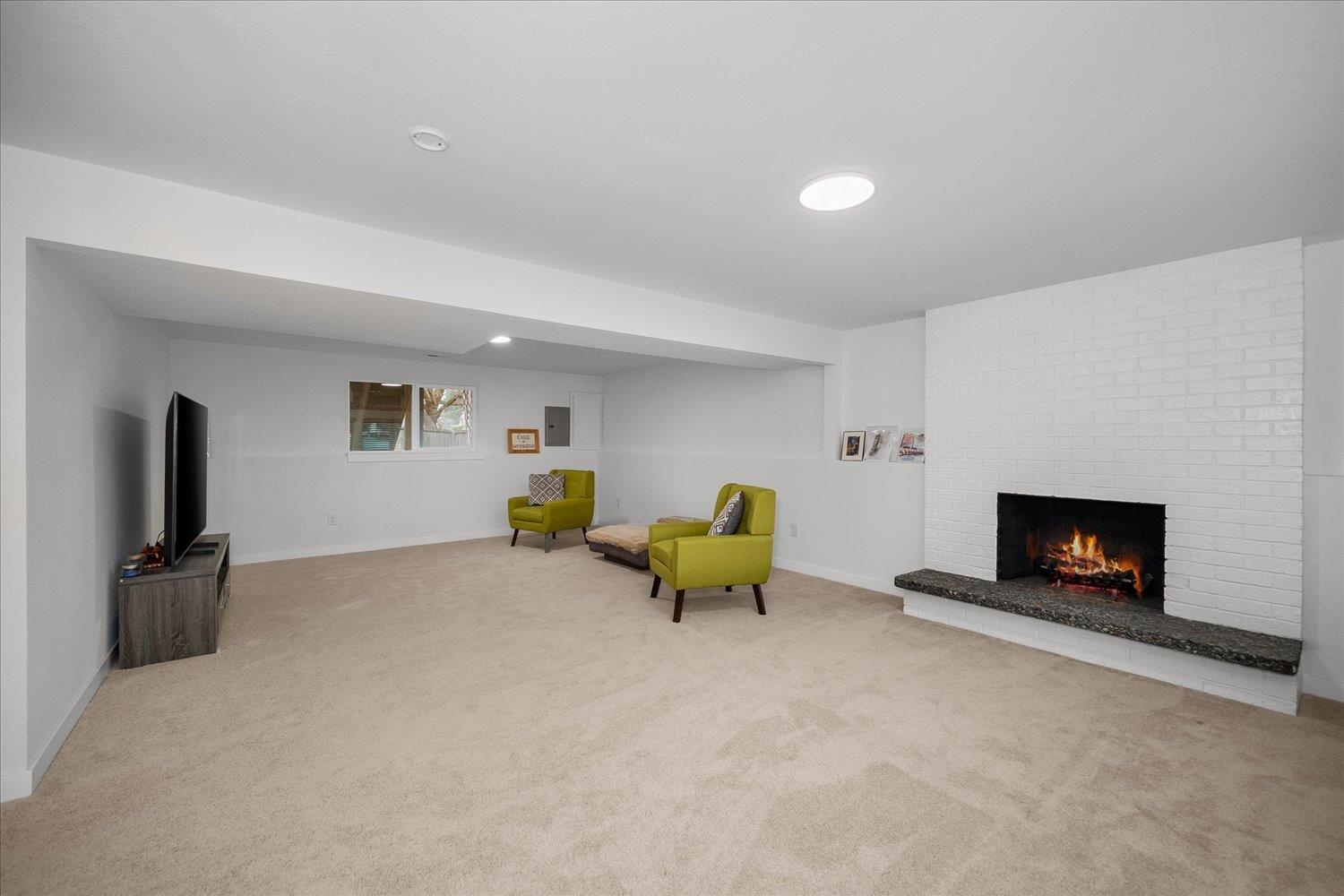 404 W 26th Ave - Photo 14