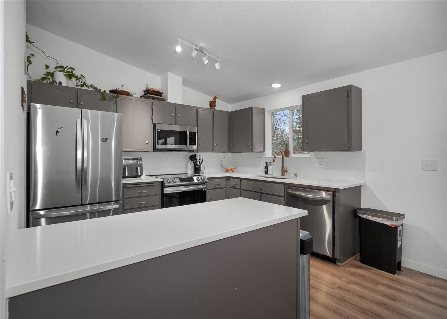 404 W 26th Ave - Photo 7