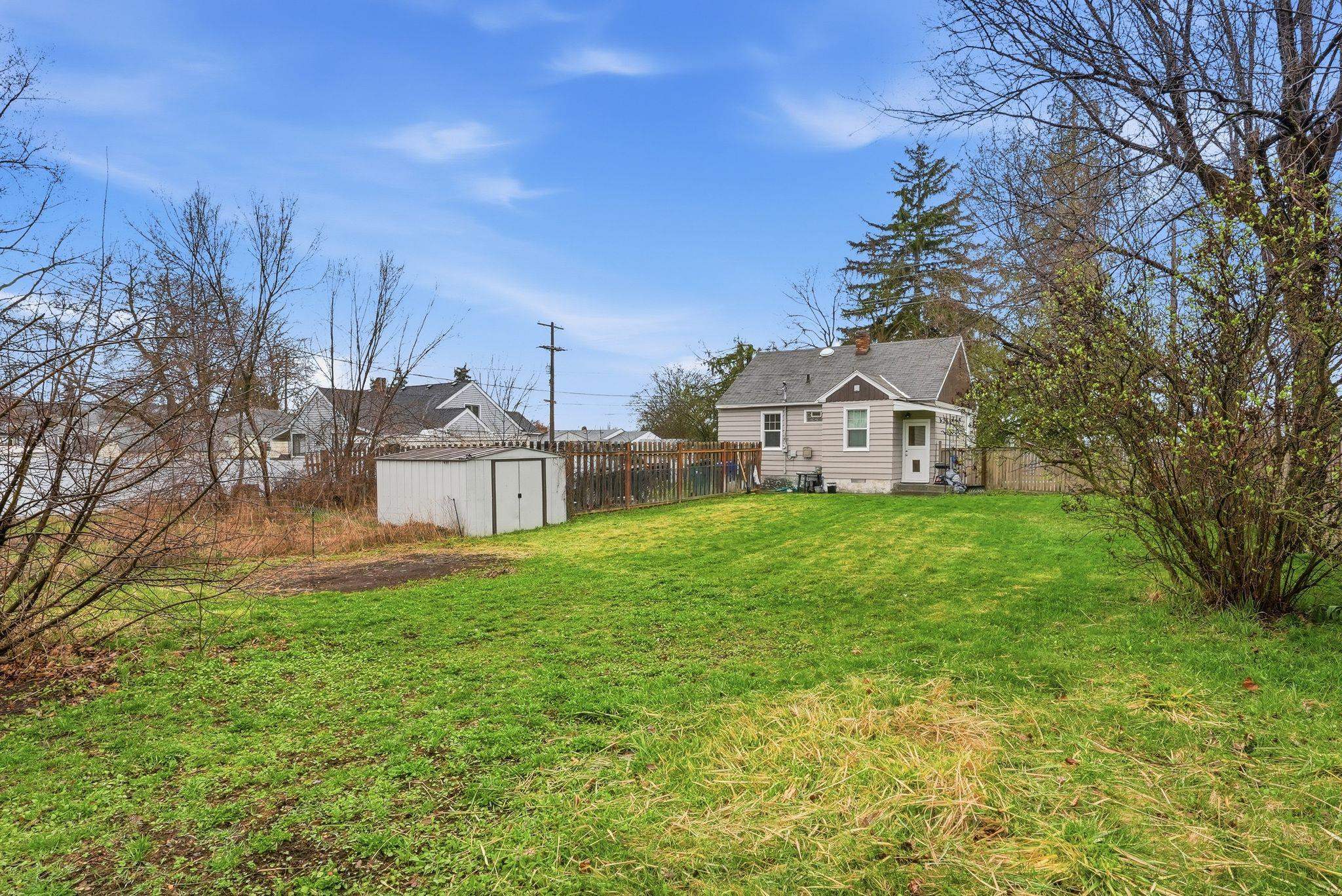 1522 N locust Rd - Photo 16