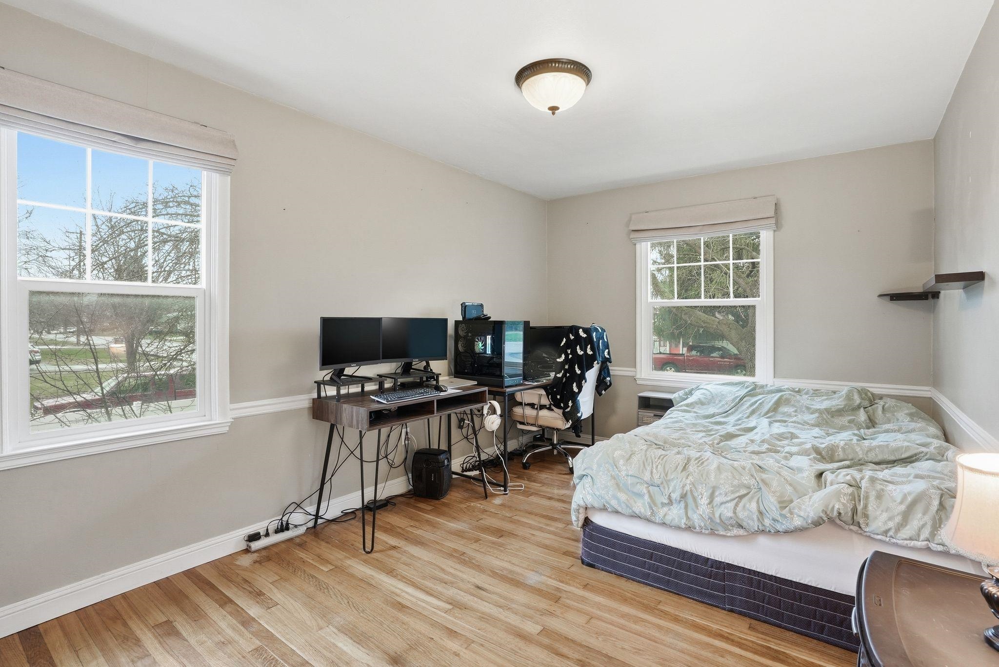 1522 N locust Rd - Photo 6