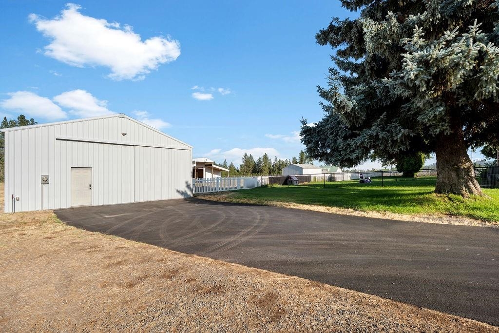 11021 S Hatch Rd - Photo 41