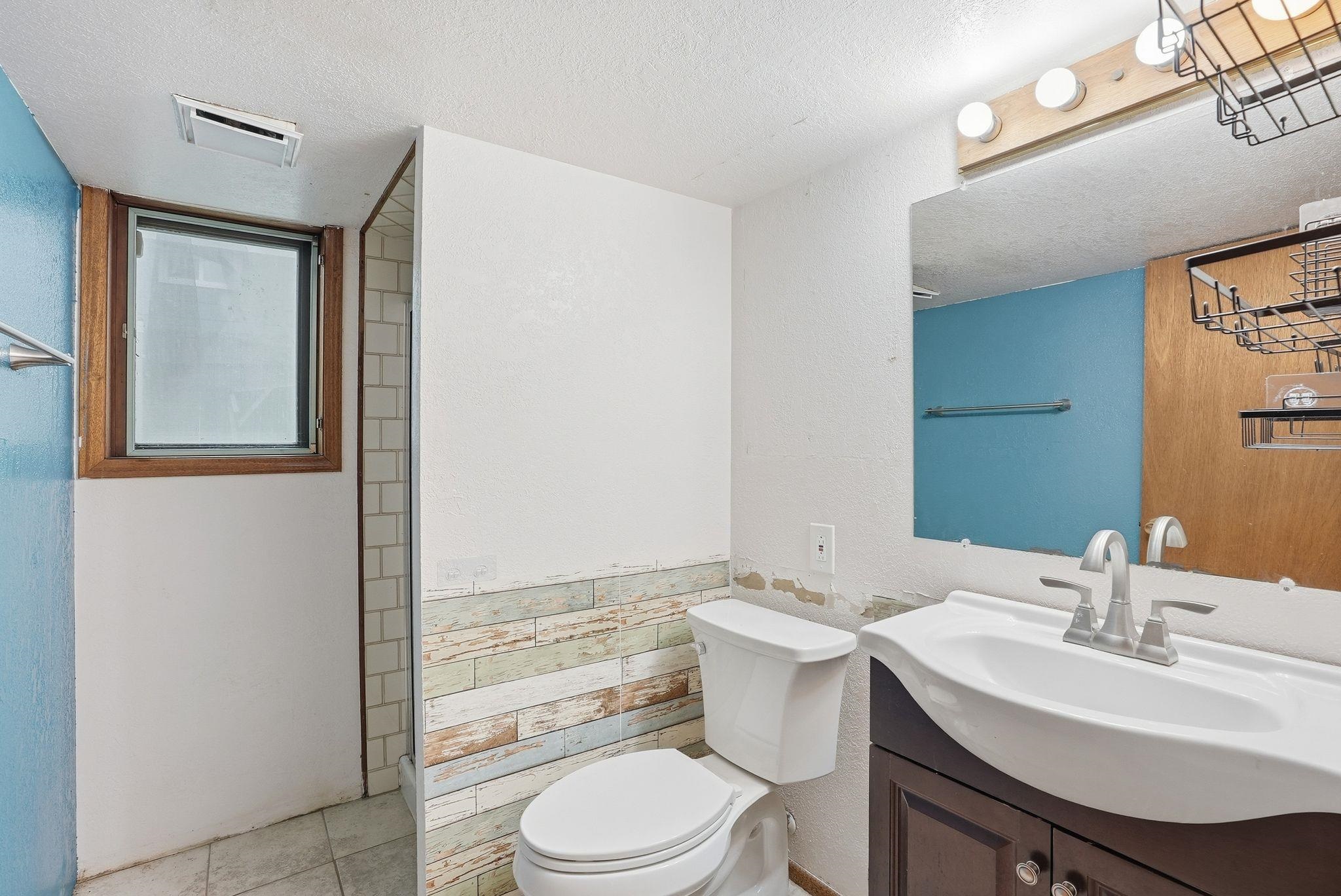 3802 W Francis Ave - Photo 22