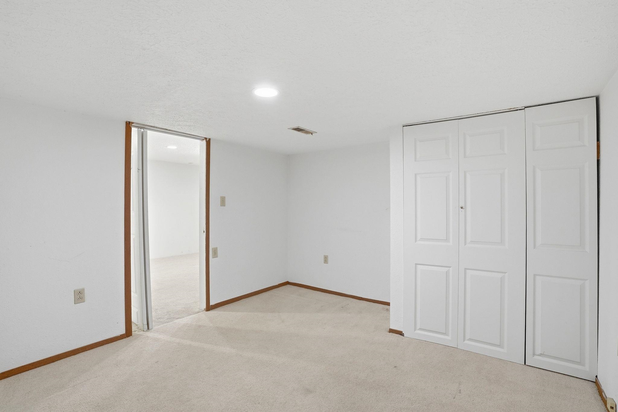 3802 W Francis Ave - Photo 28