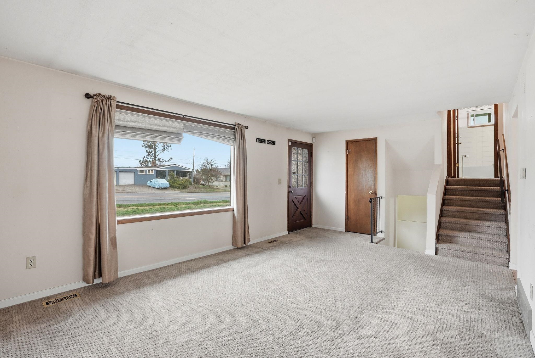 3802 W Francis Ave - Photo 4