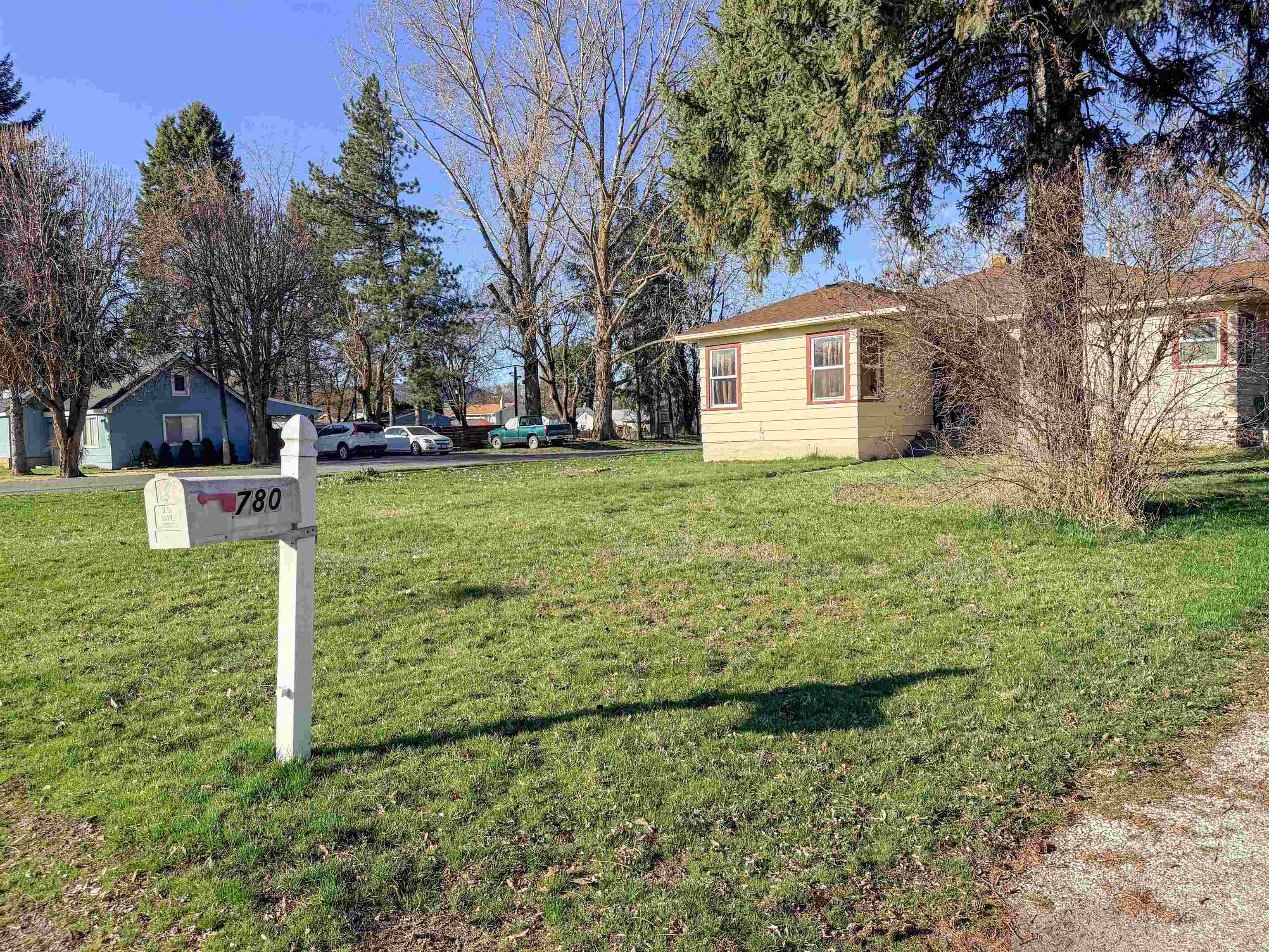 780 S Larch St - Photo 32