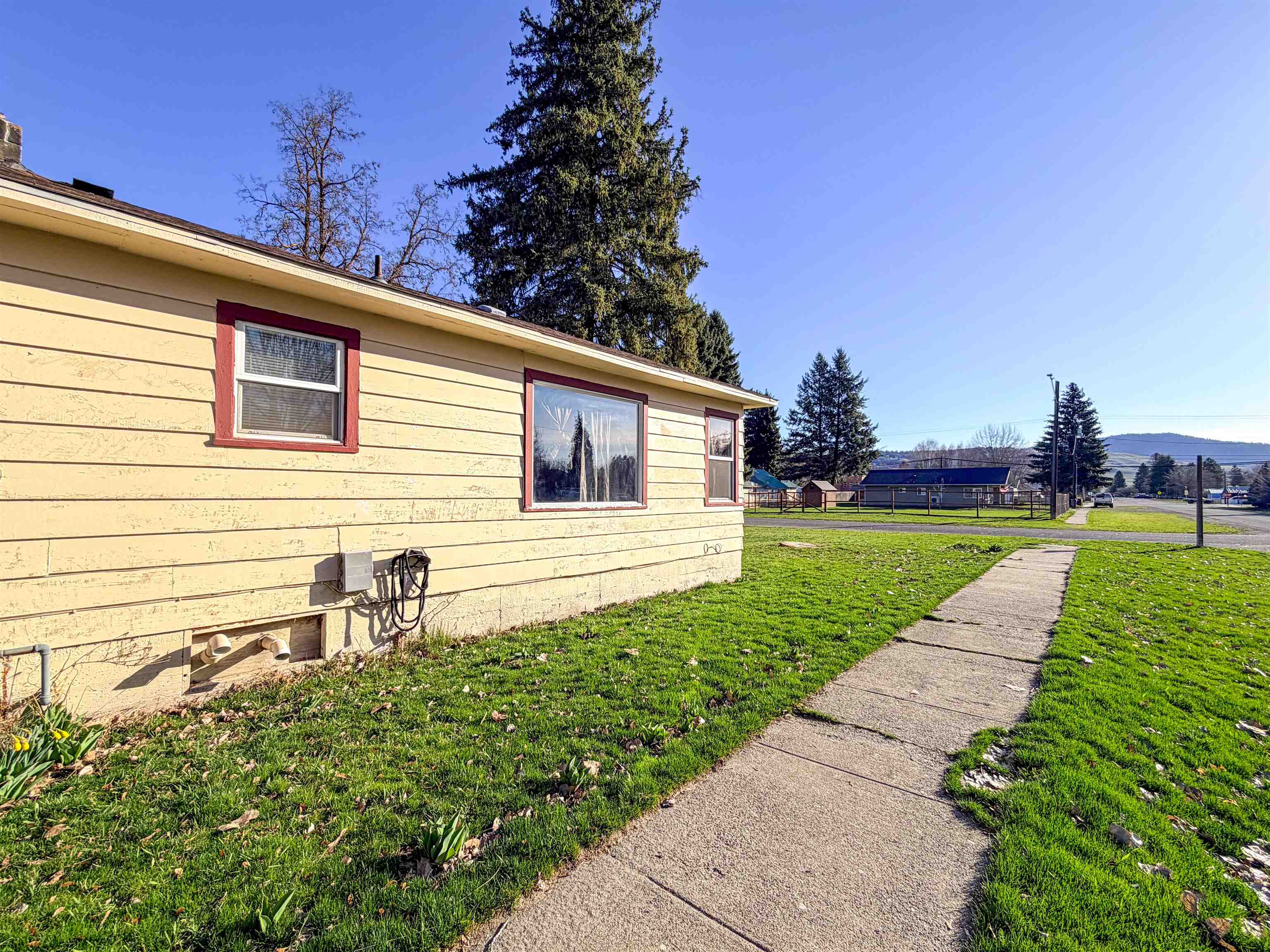 780 S Larch St - Photo 37