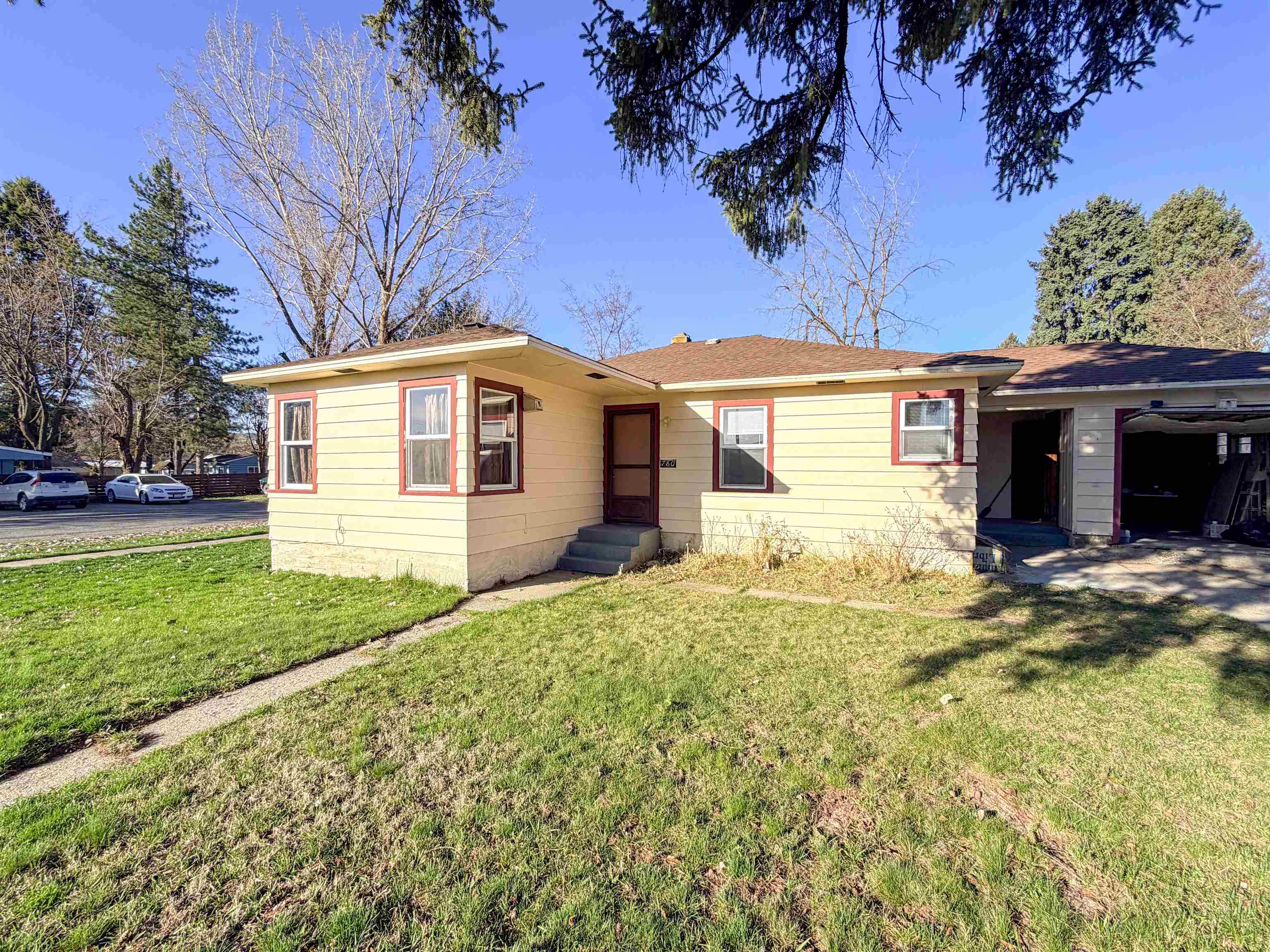 780 S Larch St - Photo 38