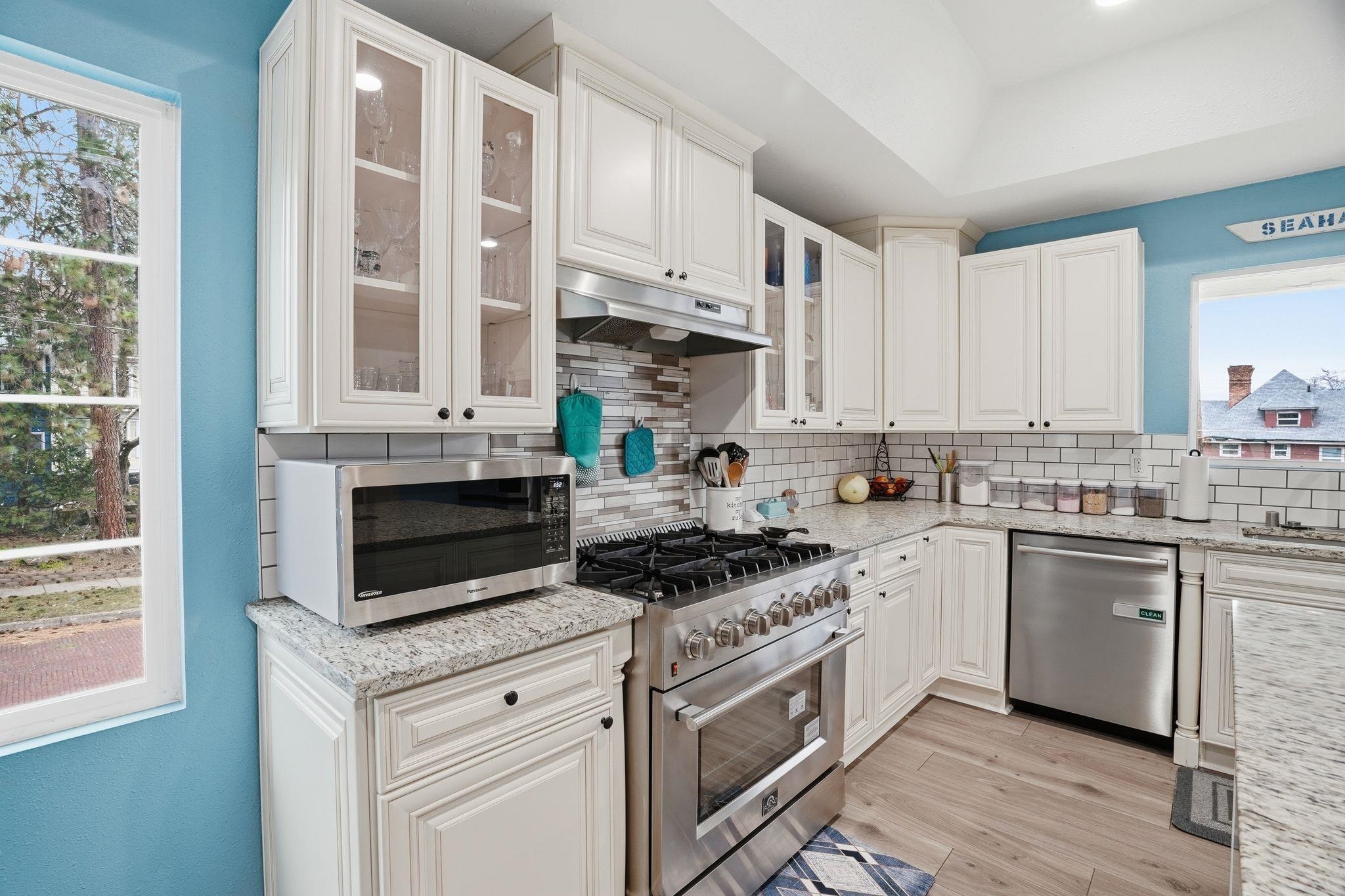1728 W 9th Ave - Photo 11