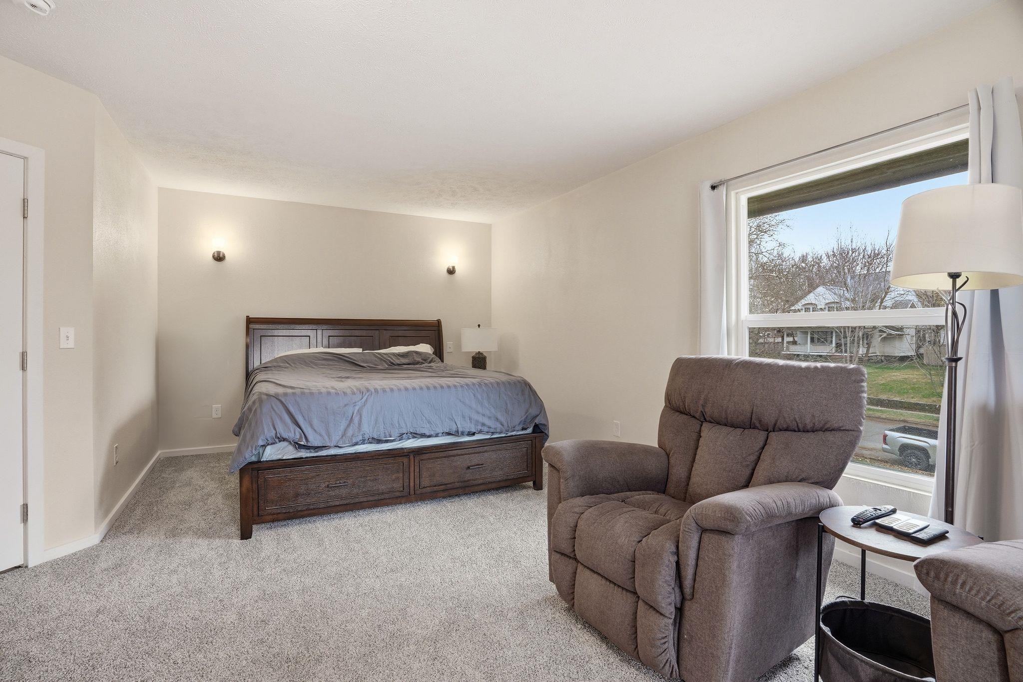 1728 W 9th Ave - Photo 24