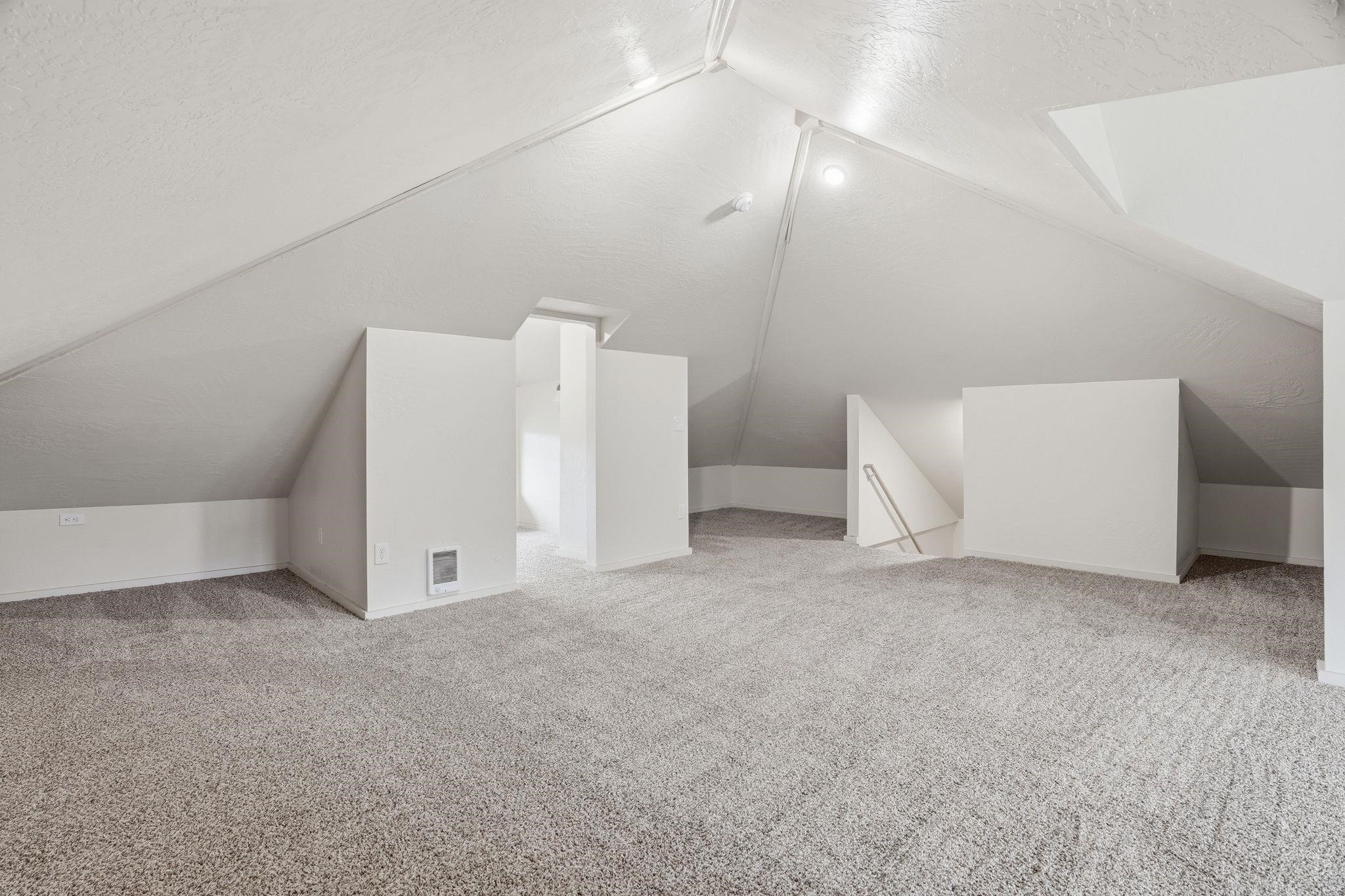 1728 W 9th Ave - Photo 29