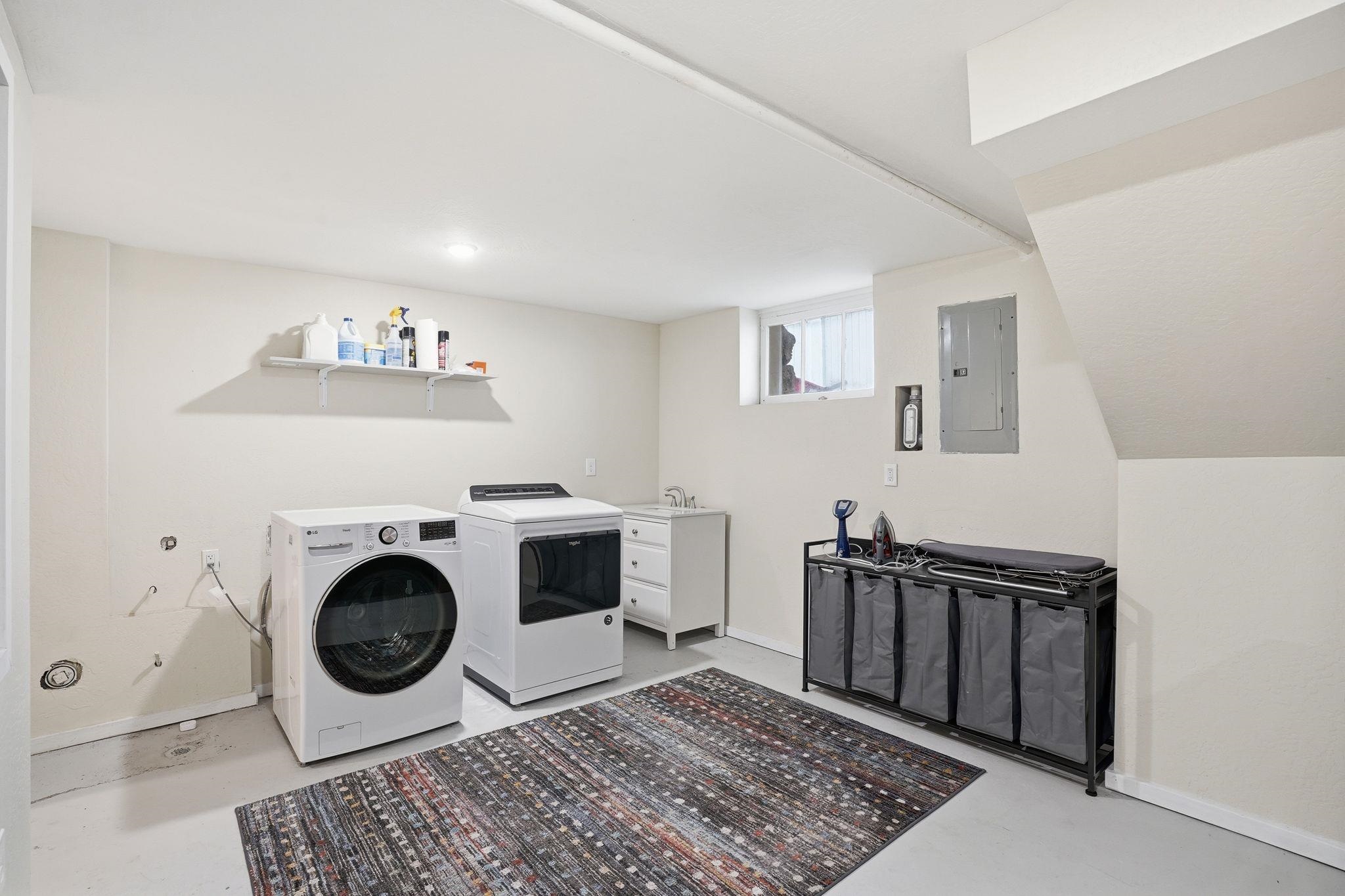 1728 W 9th Ave - Photo 33