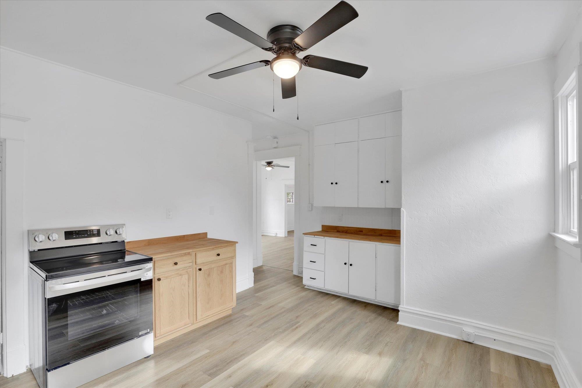 2016 W Gardner Ave - Photo 24