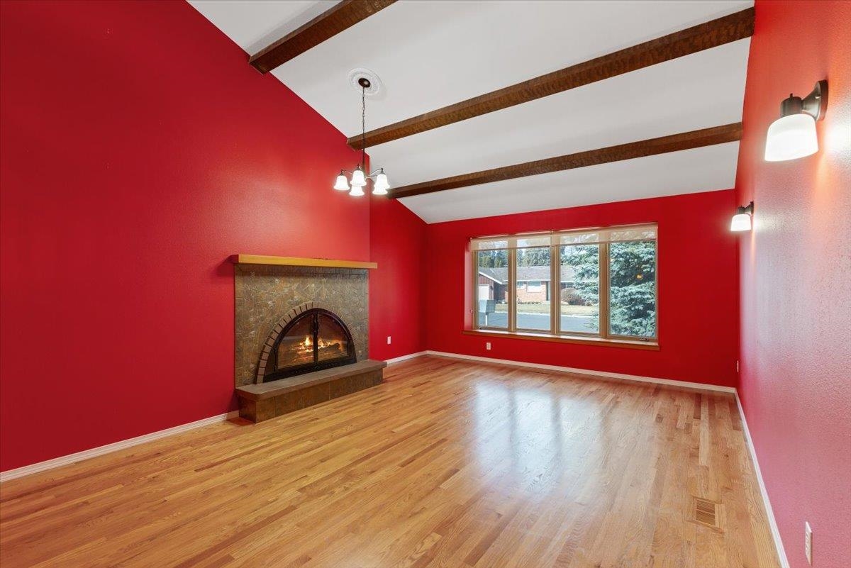 1316 E 56th Ave - Photo 3