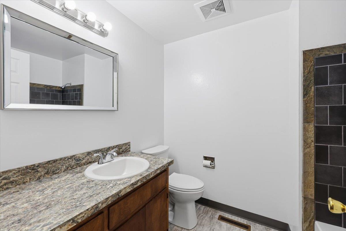 5616 N Lincoln St - Photo 17