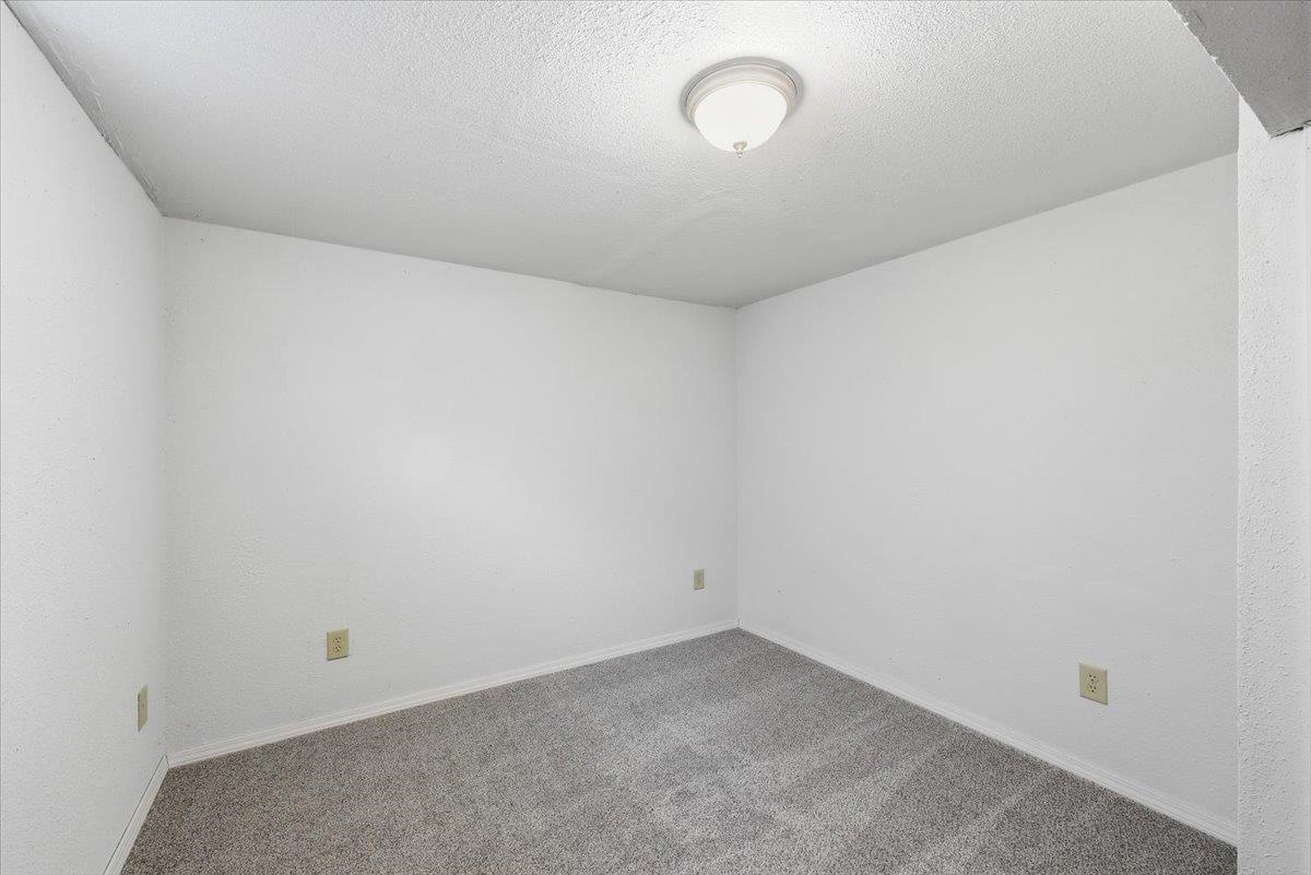 5616 N Lincoln St - Photo 21