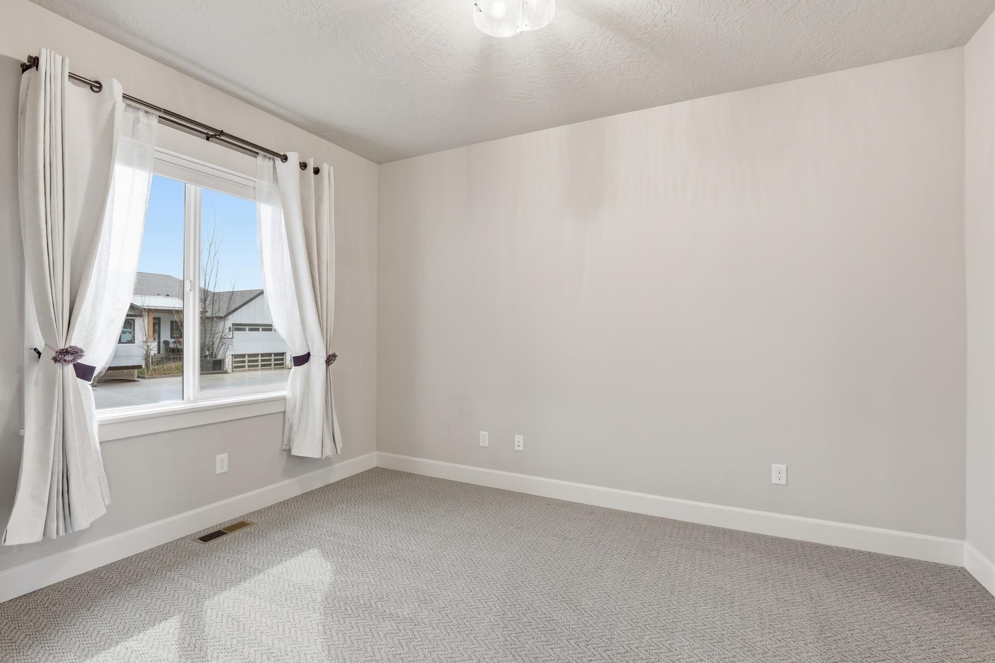 7191 S Parkridge Blvd - Photo 5