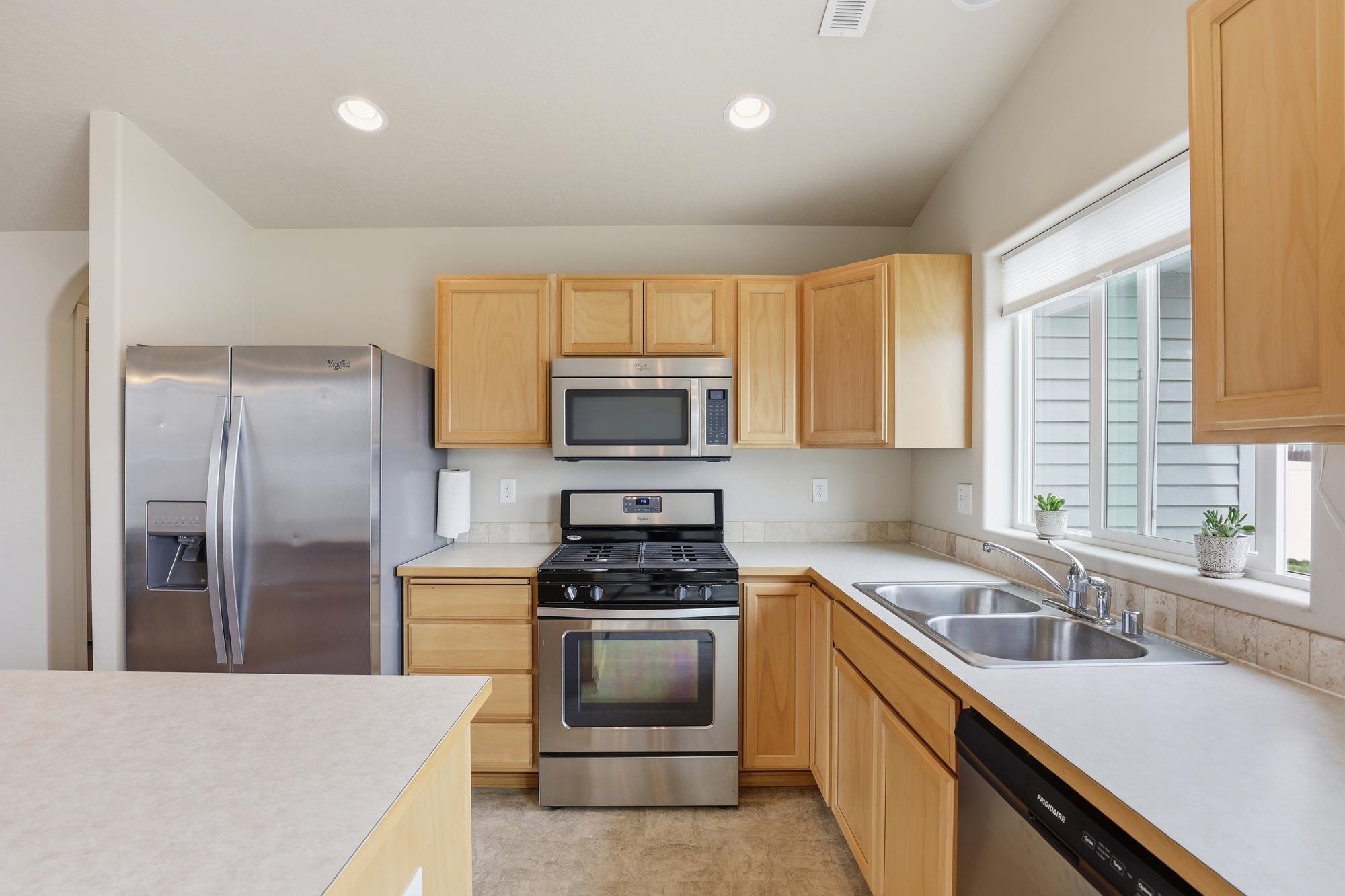 315 S Lawson St - Photo 15