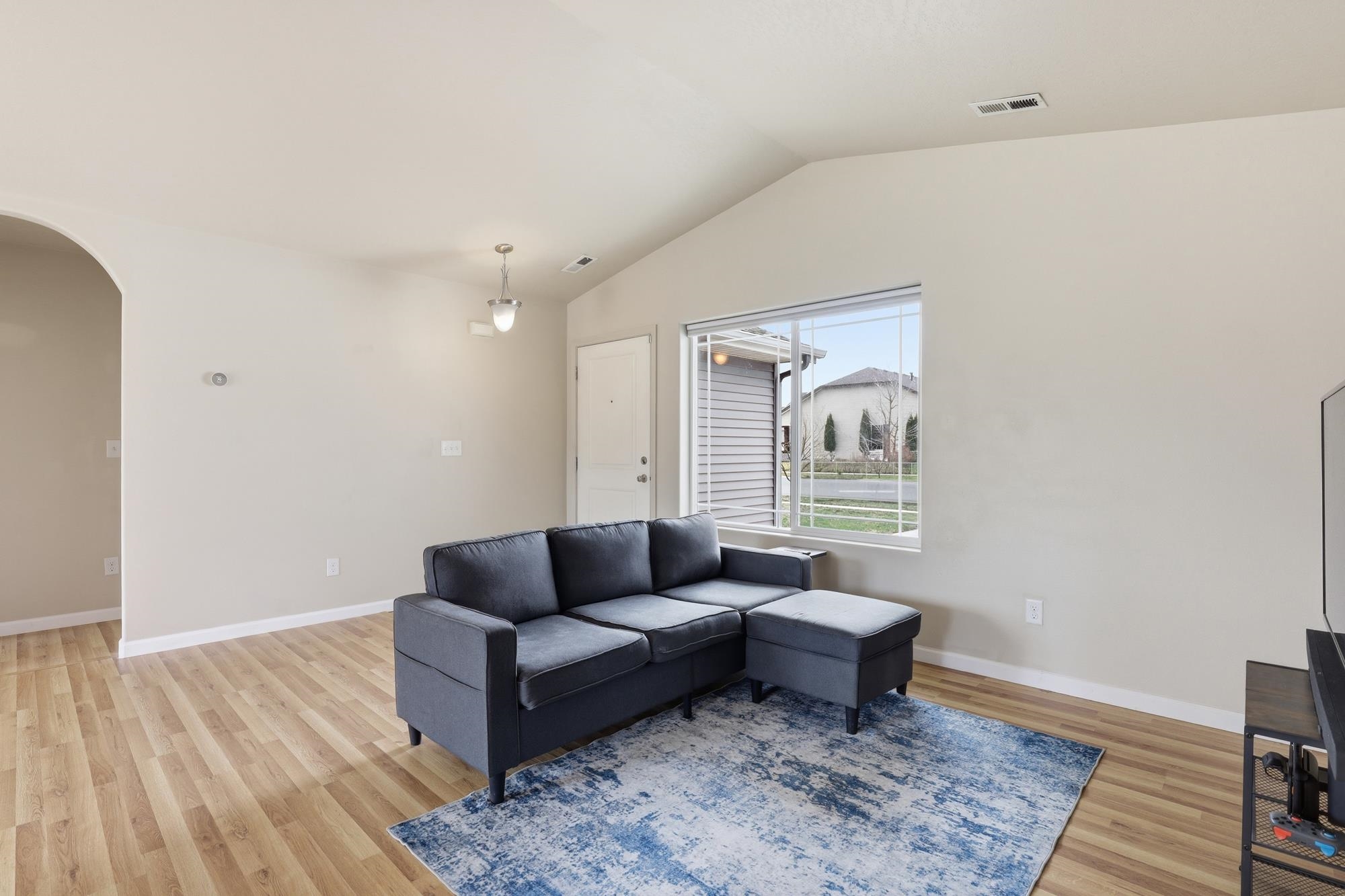 315 S Lawson St - Photo 7