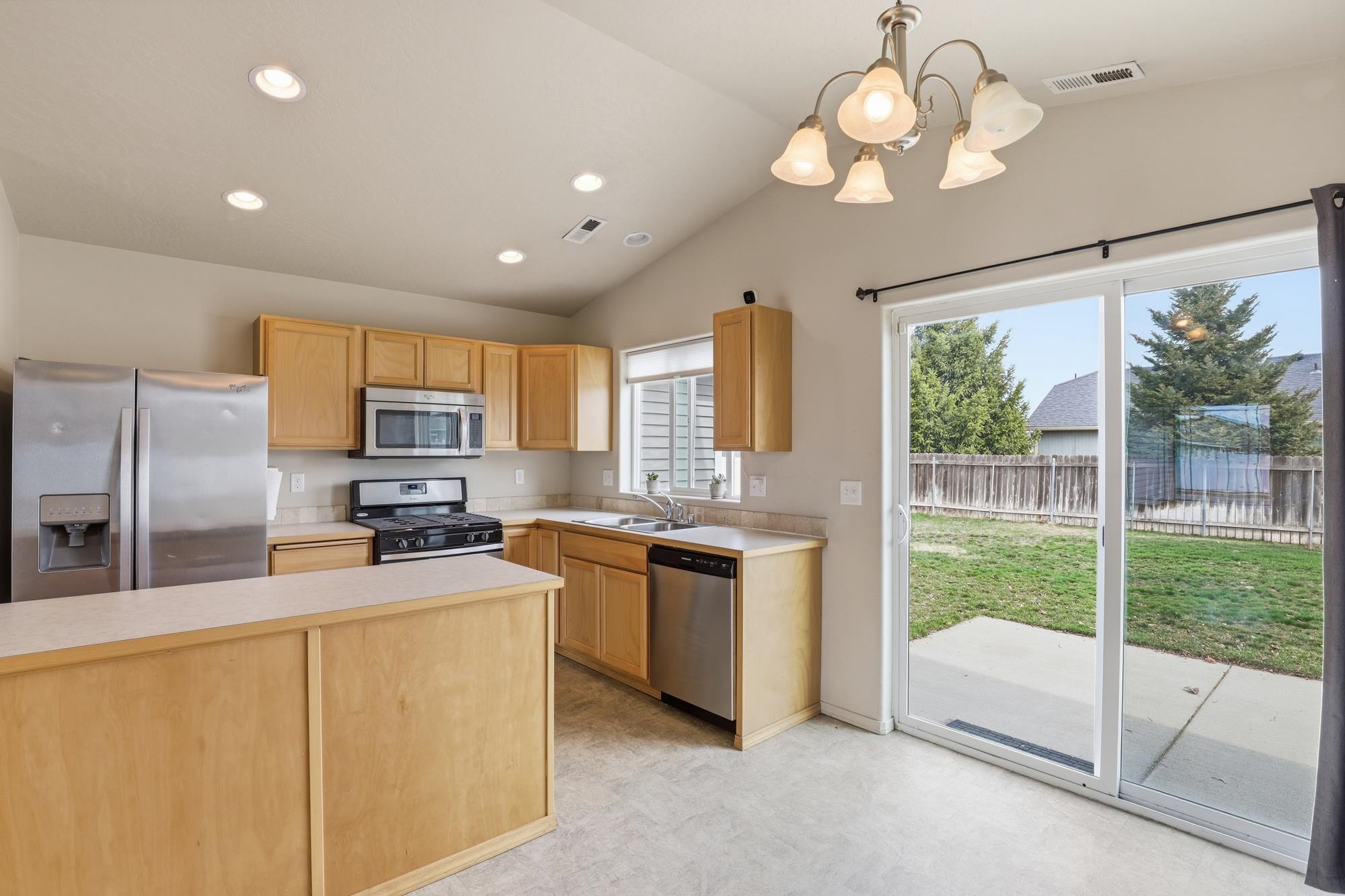 315 S Lawson St - Photo 10