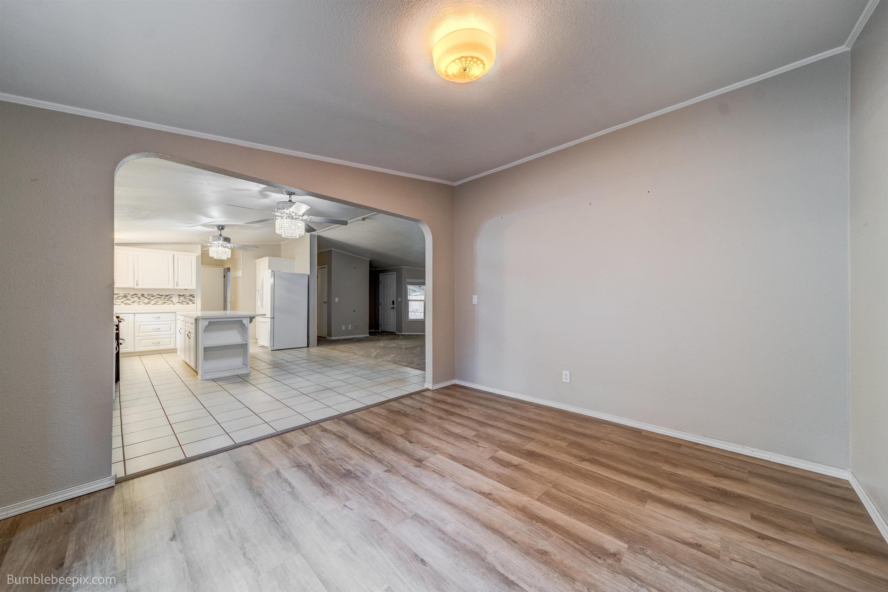 1531 E Joyner Dr - Photo 9