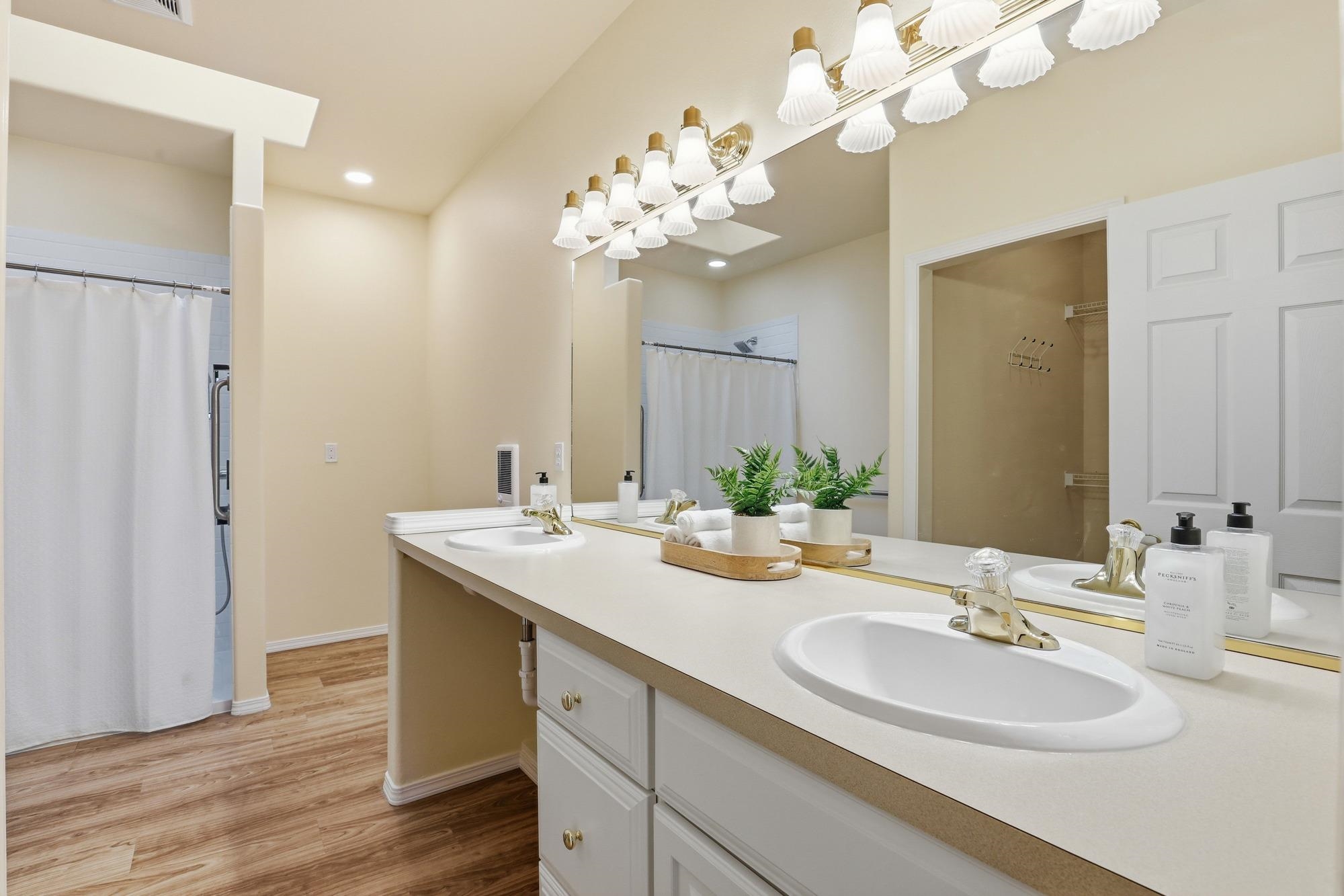 1013 N Country Club Dr - Photo 19