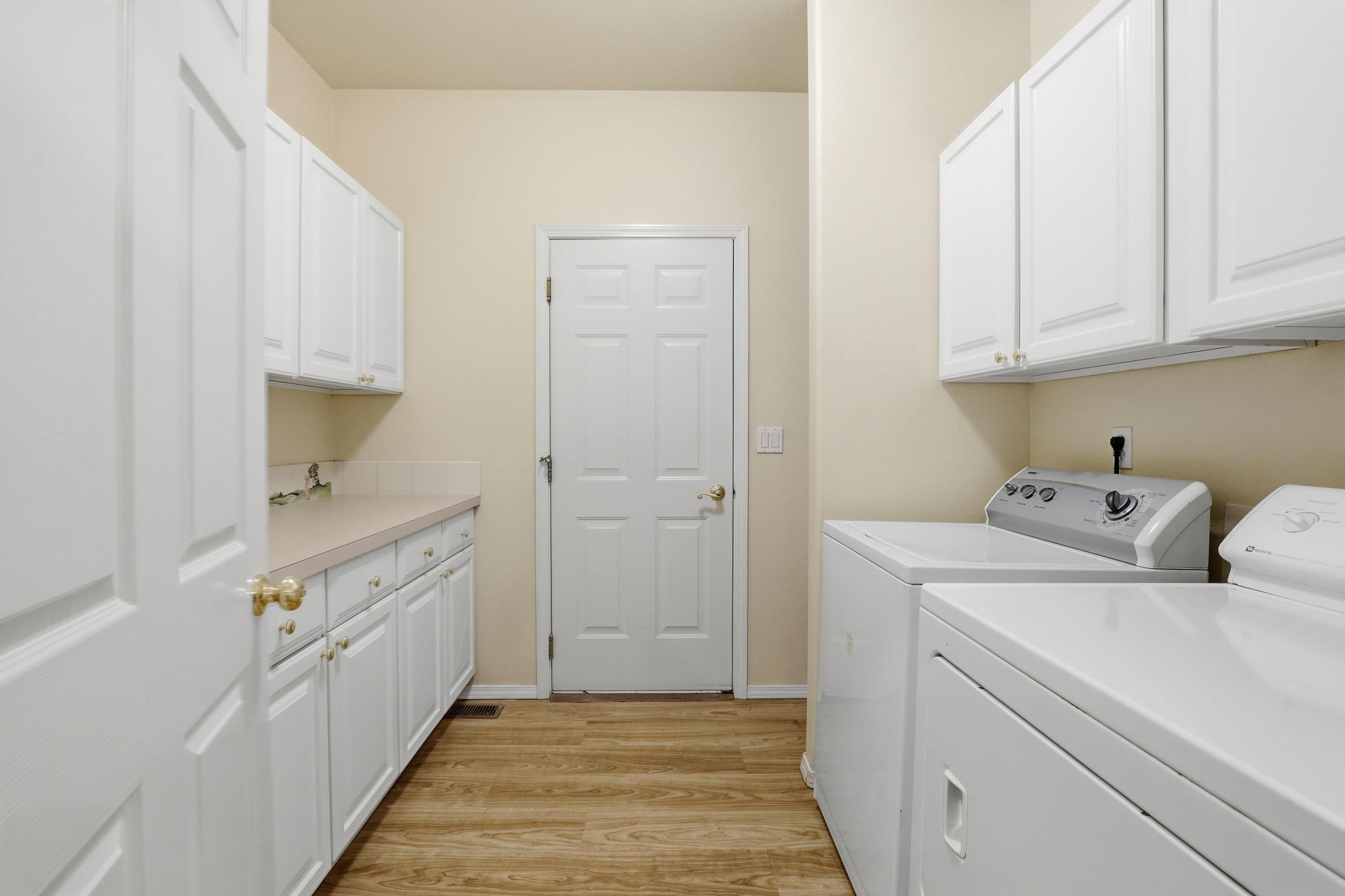 1013 N Country Club Dr - Photo 25