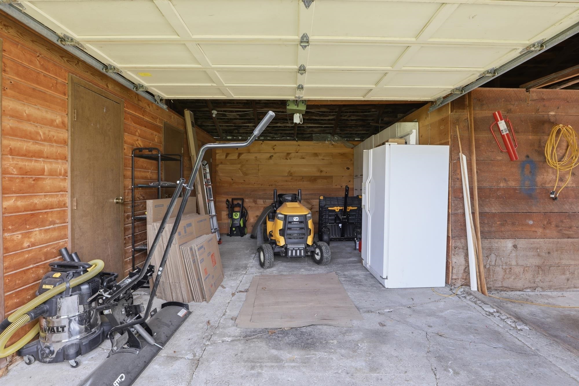 2239 Spence Rd - Photo 28