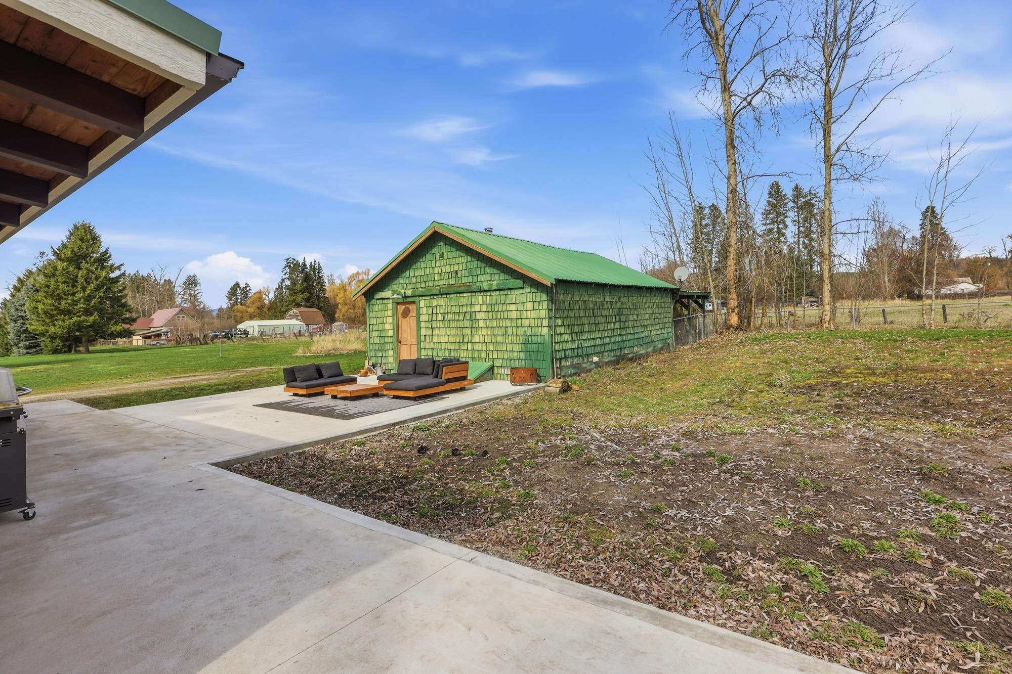 2239 Spence Rd - Photo 30