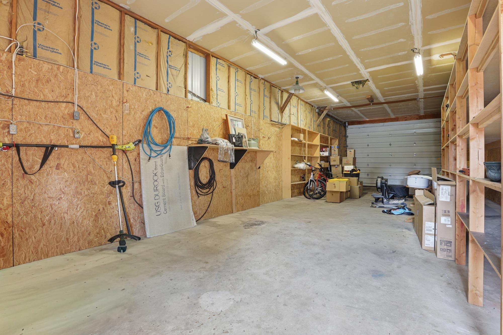 2239 Spence Rd - Photo 33