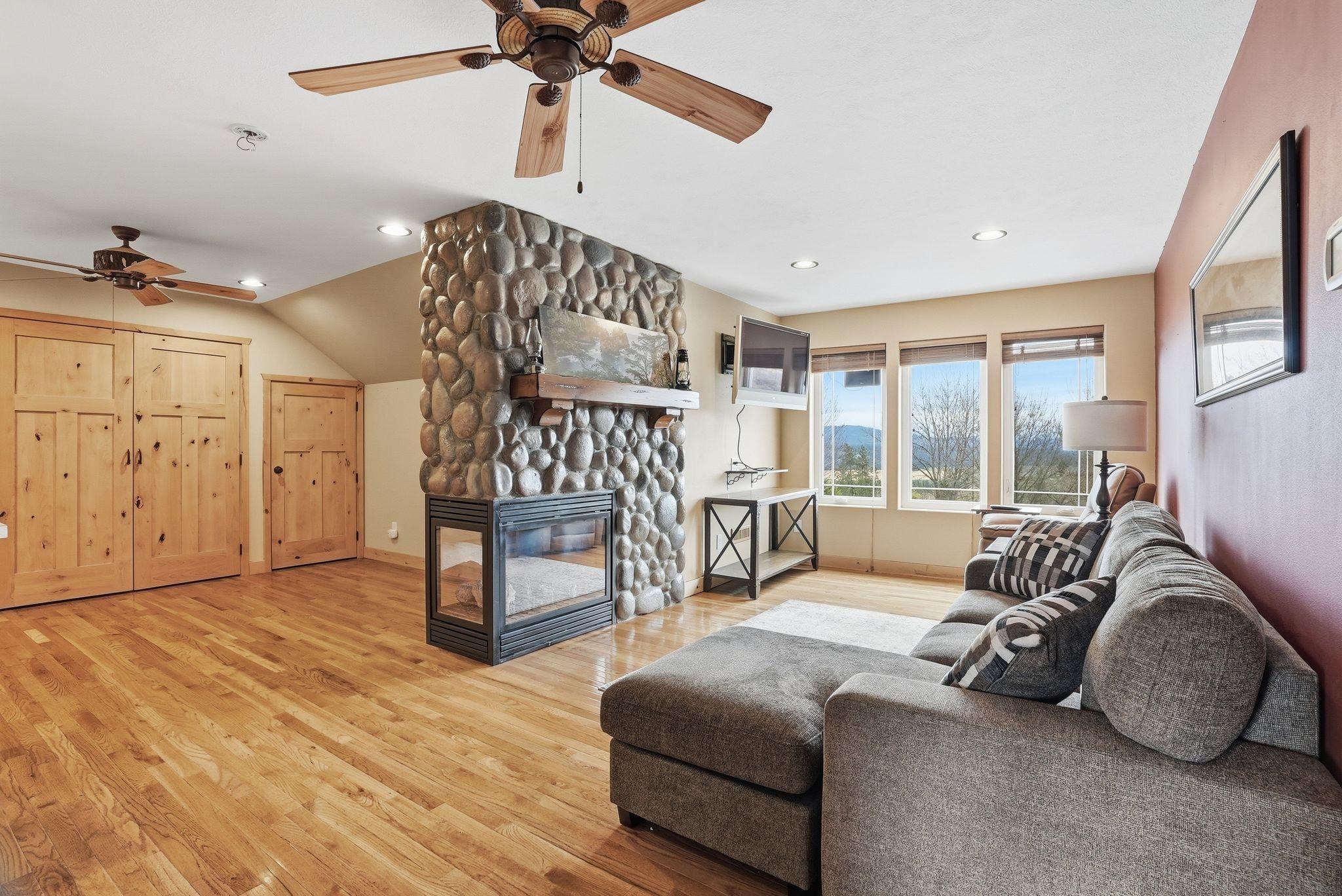 18528 N Valley Rd - Photo 34