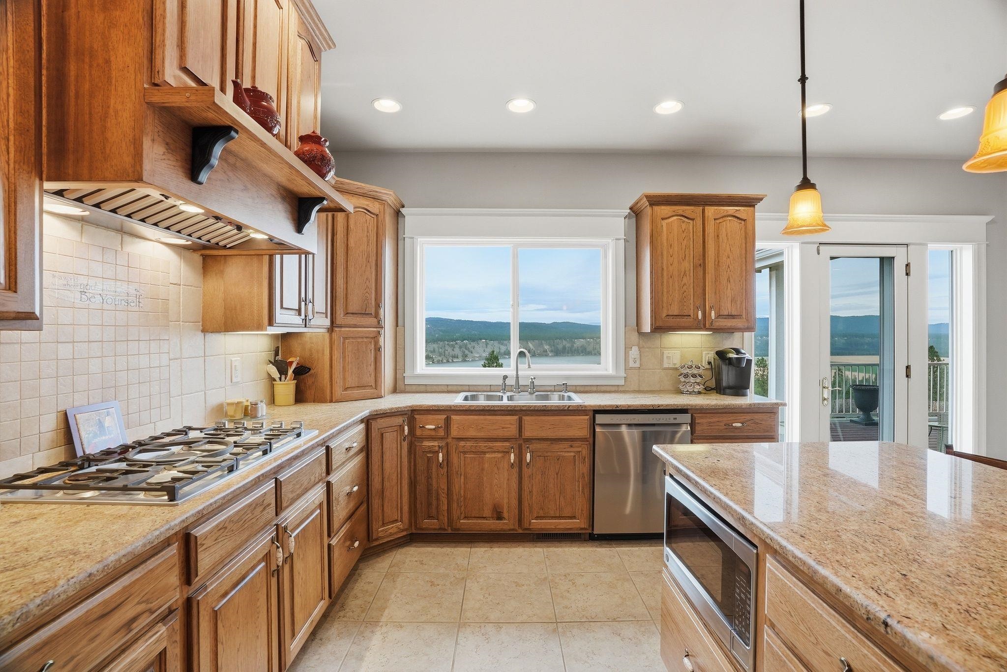 18528 N Valley Rd - Photo 8