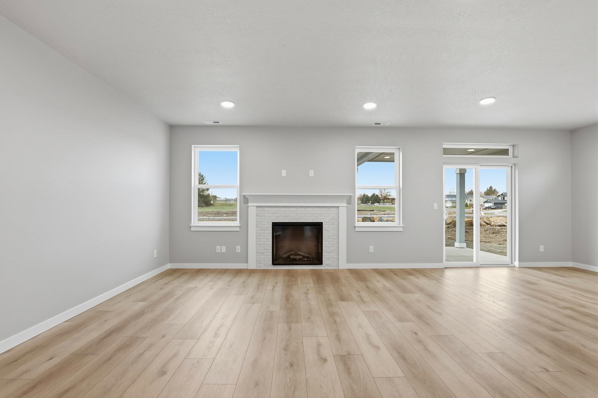 2312 Annie Pl - Photo 3