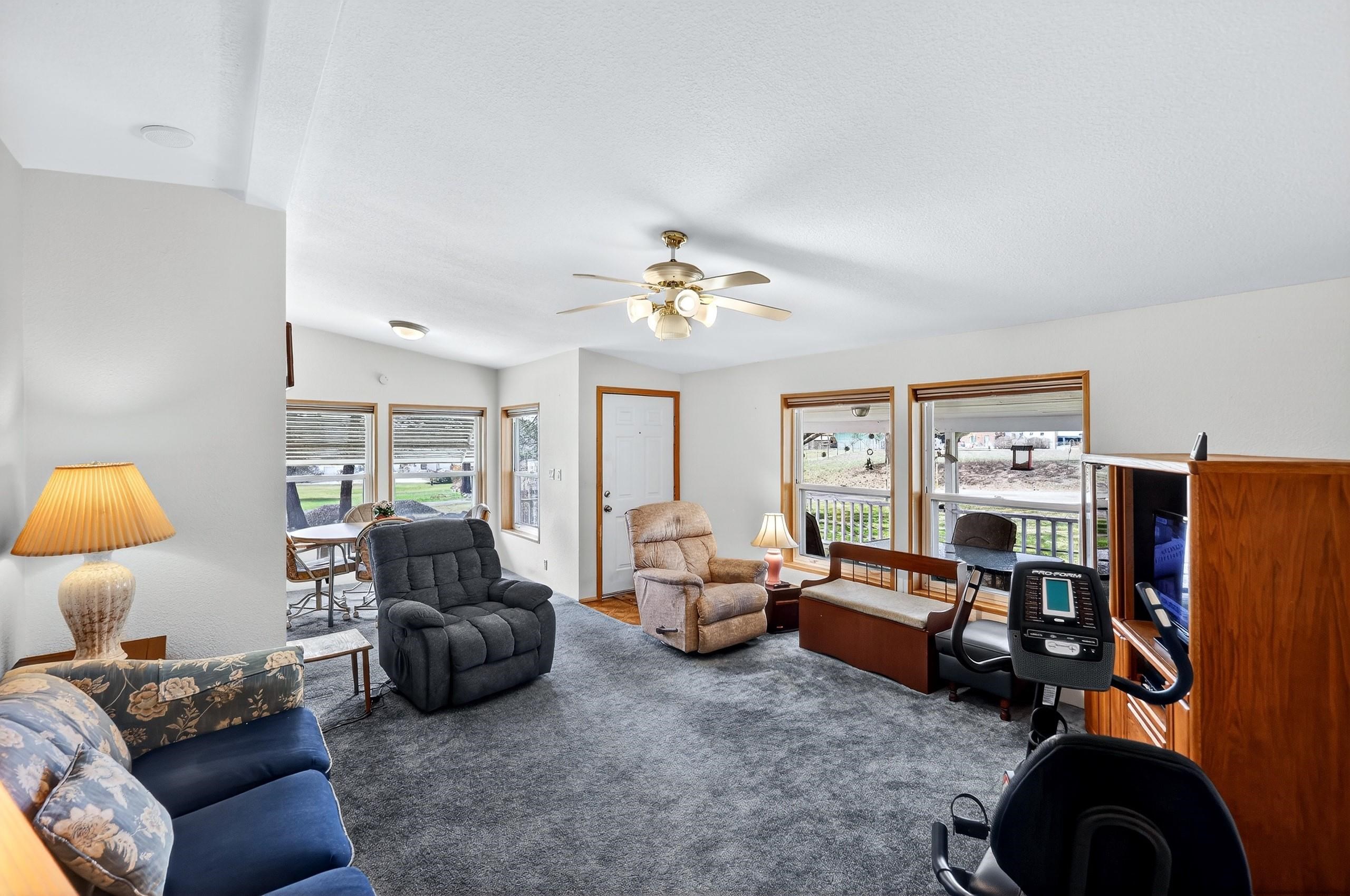 25722 N Chattaroy Cir - Photo 12
