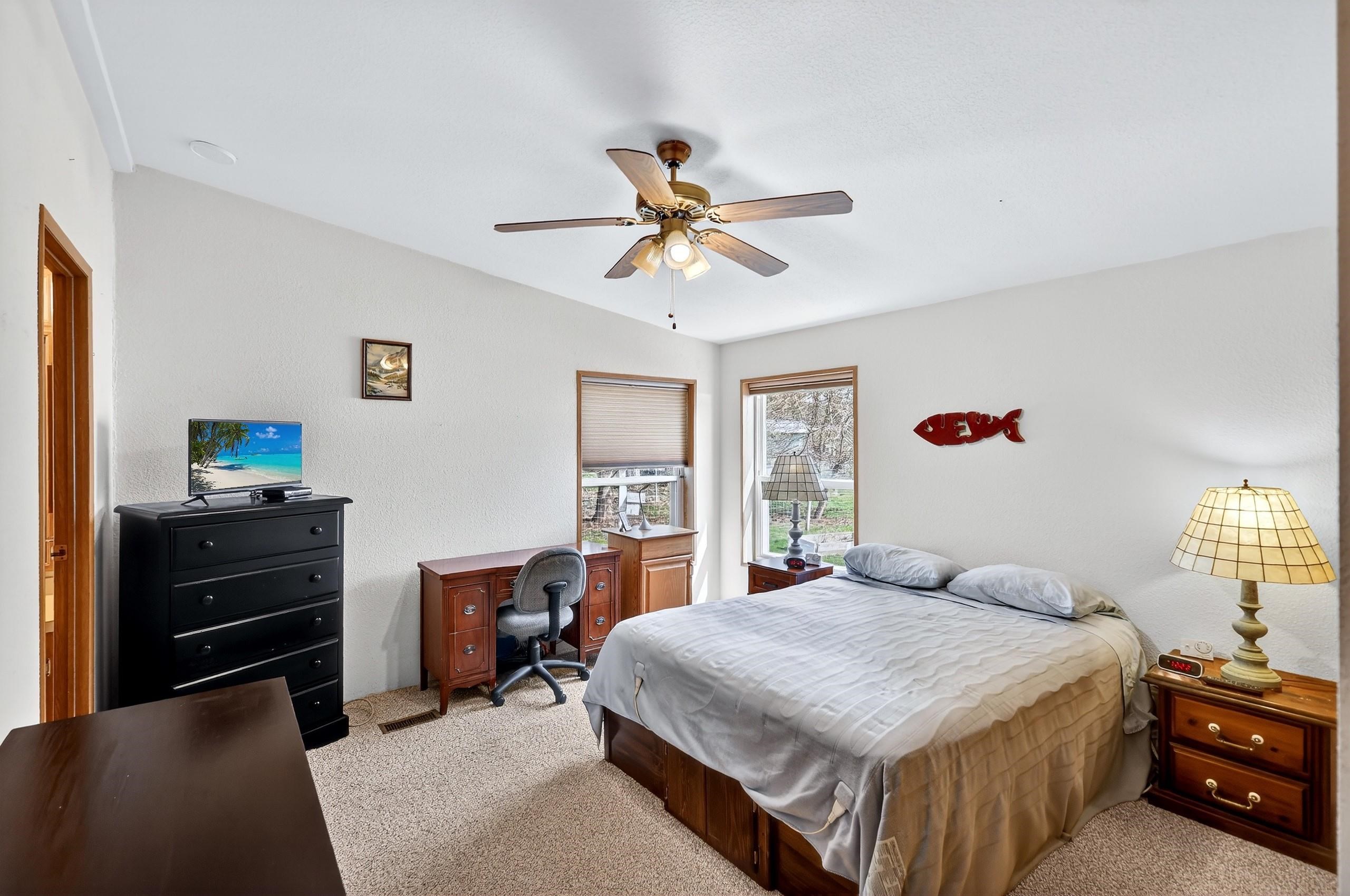 25722 N Chattaroy Cir - Photo 13