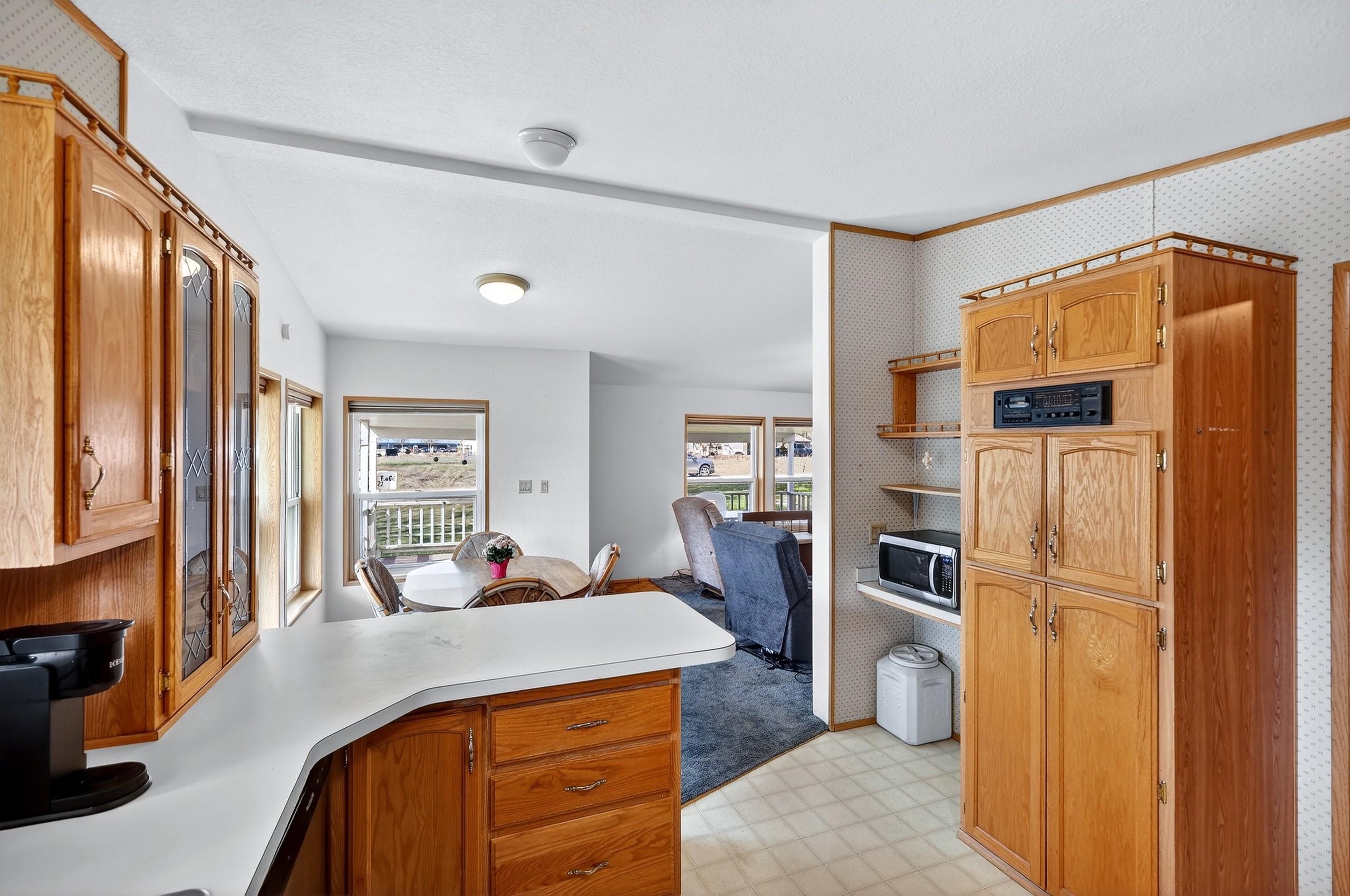 25722 N Chattaroy Cir - Photo 6